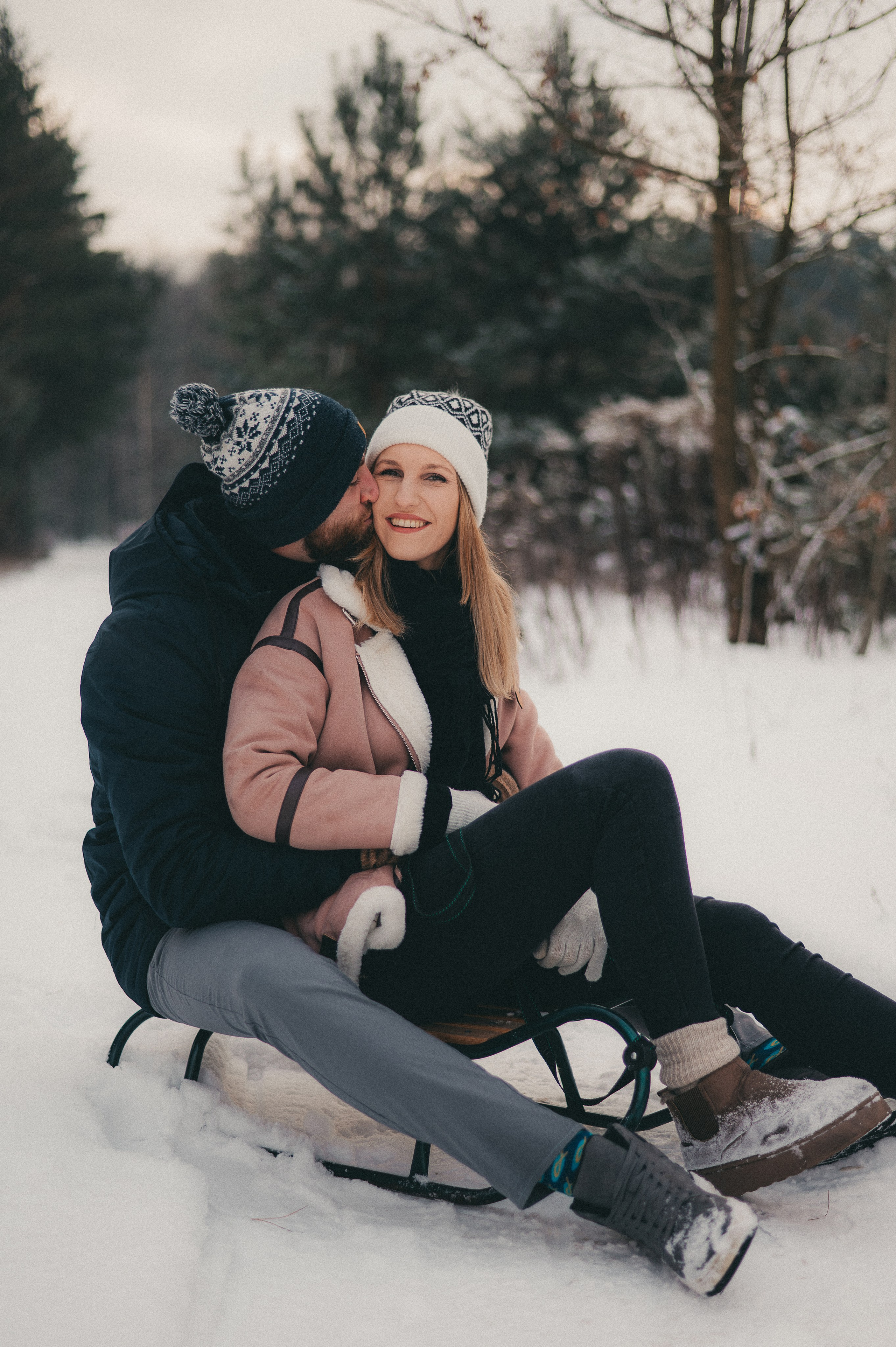 Kasia & Czarek - Sesja zimowa w Wołominie. Naturalnie pięknie - Klaudia Rowicka