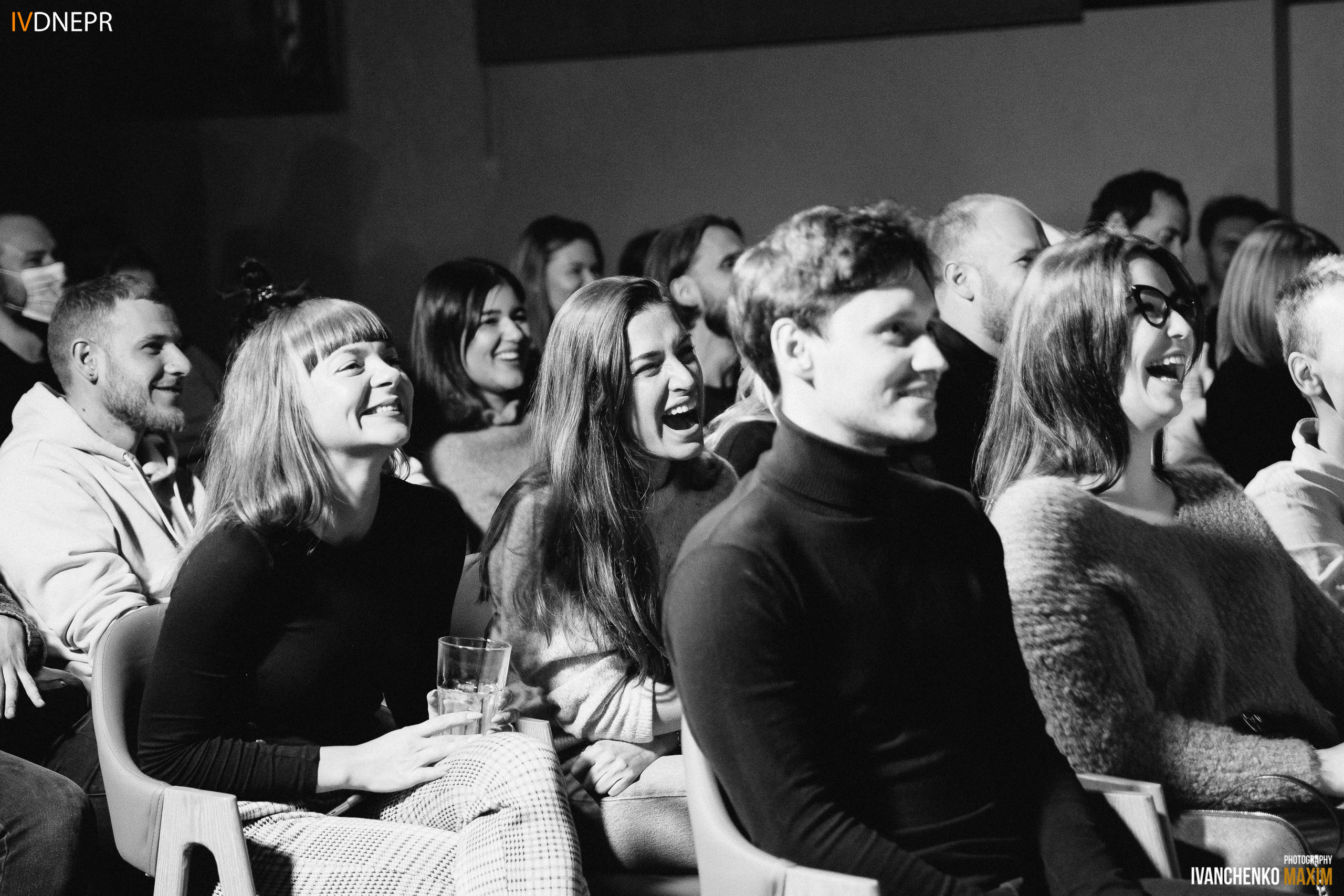 Импровизация Ведущих в Днепре. Весільний та Репортажний фотограф Іванченко Максим. Дніпро, Україна