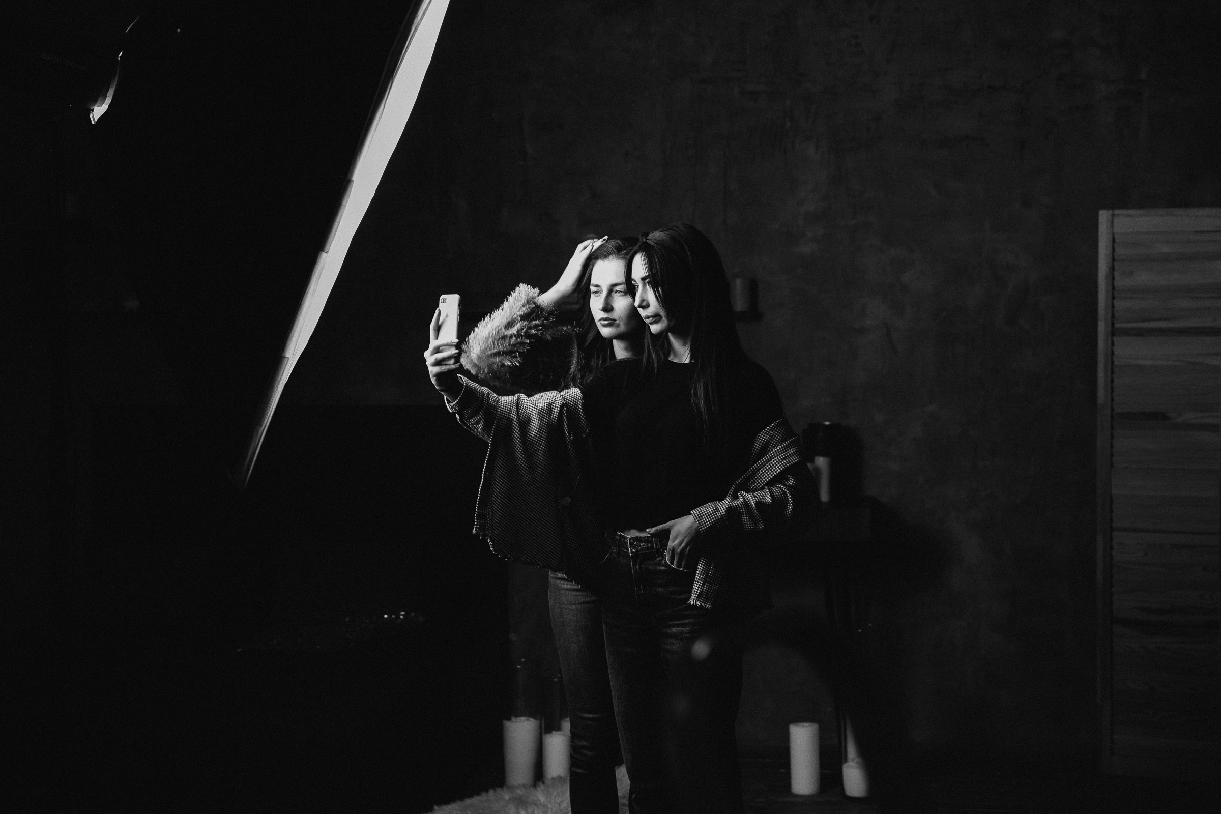 Бекстейдж новогодней фотосессии для команды Aurora City. Весільний та Репортажний фотограф Іванченко Максим. Дніпро, Україна