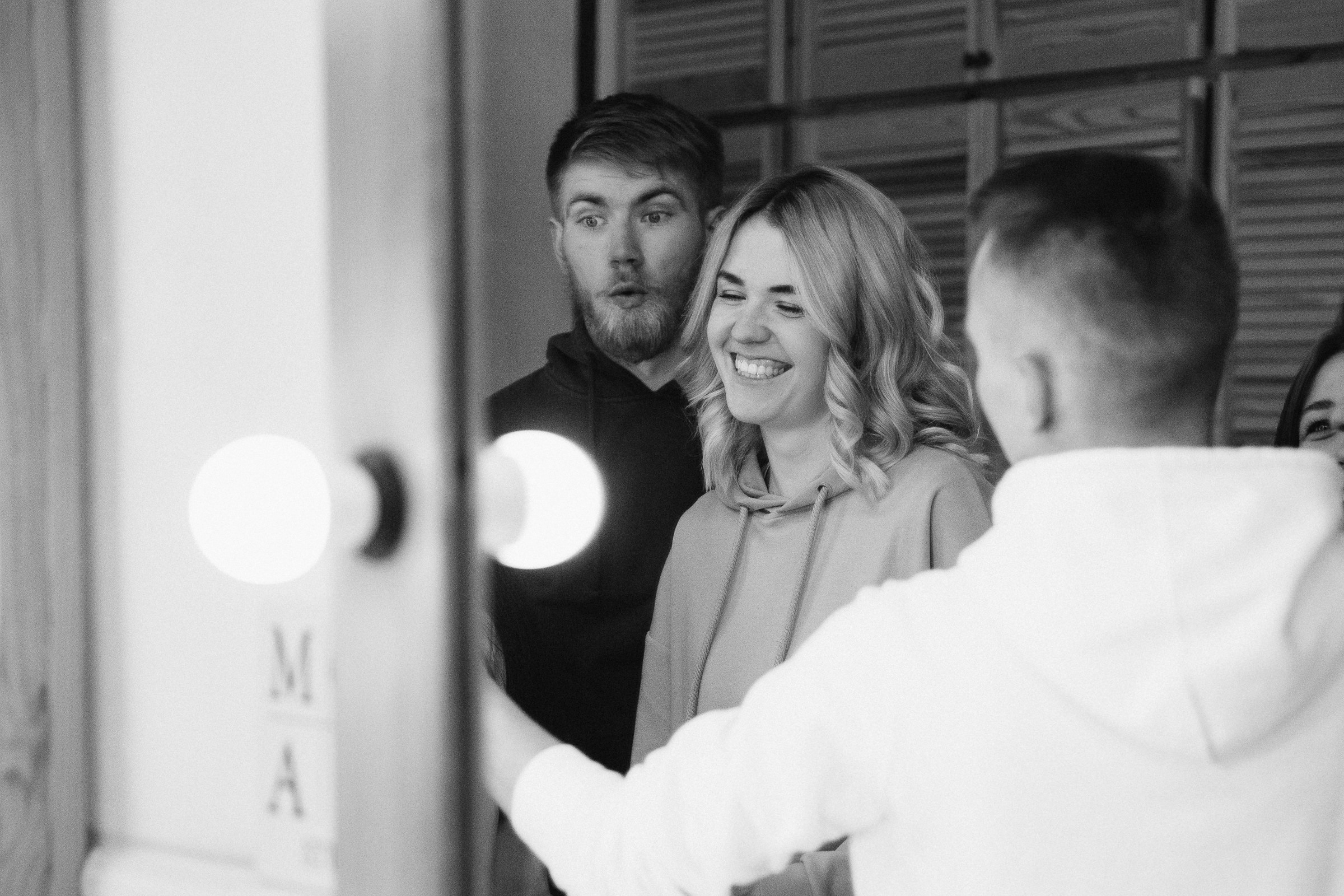 Бекстейдж новогодней фотосессии для команды Aurora City. Весільний та Репортажний фотограф Іванченко Максим. Дніпро, Україна