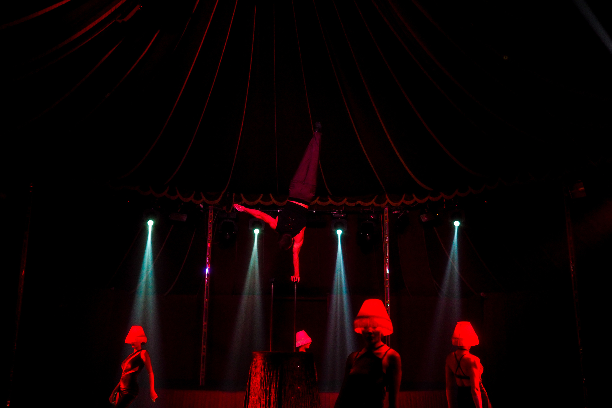 Secret Letter Show. Bryllups- og familiefotograf i Norge og Europa – Oleg Nemchenko