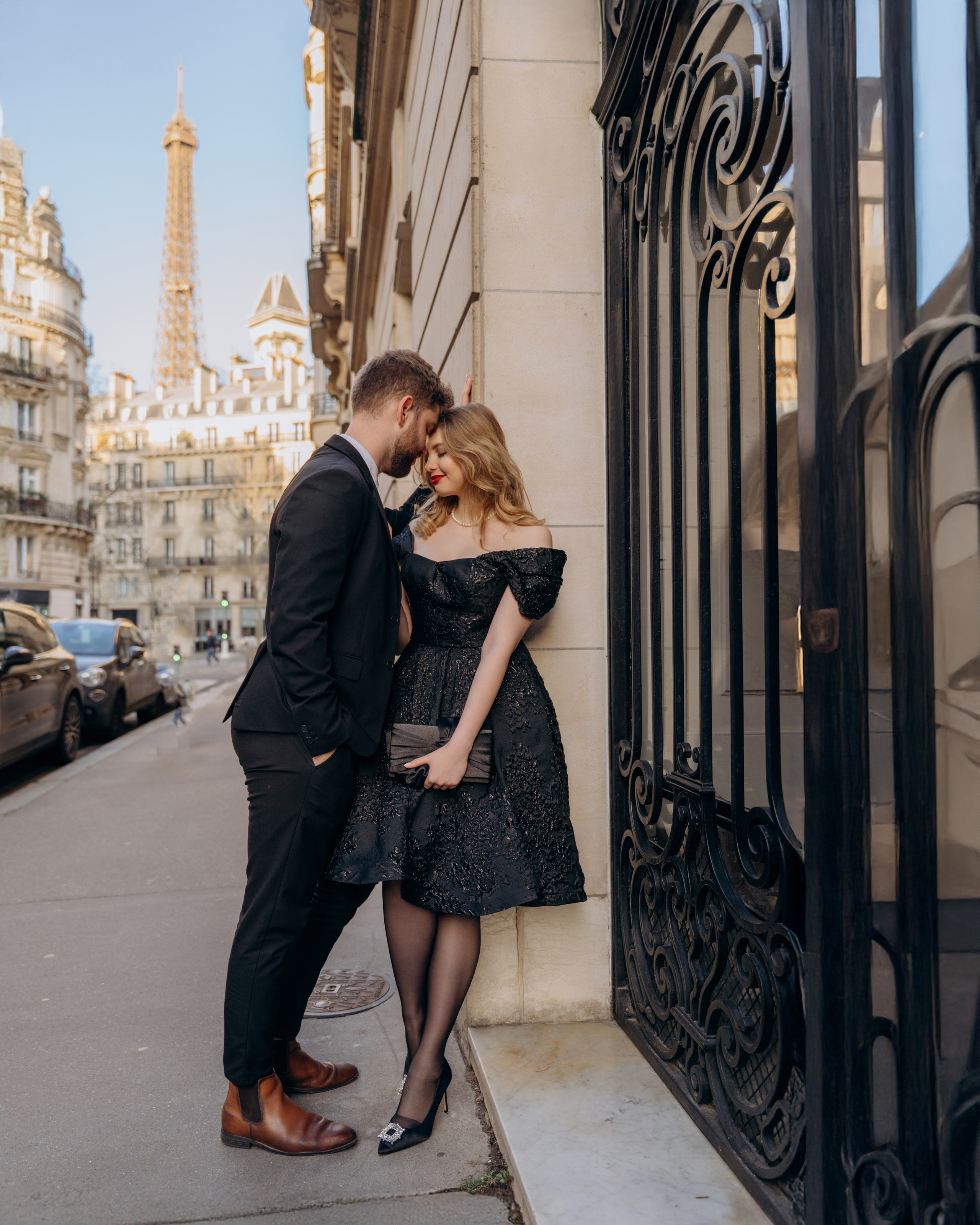 Engagement photo shoot near Eiffel Tower in Paris
