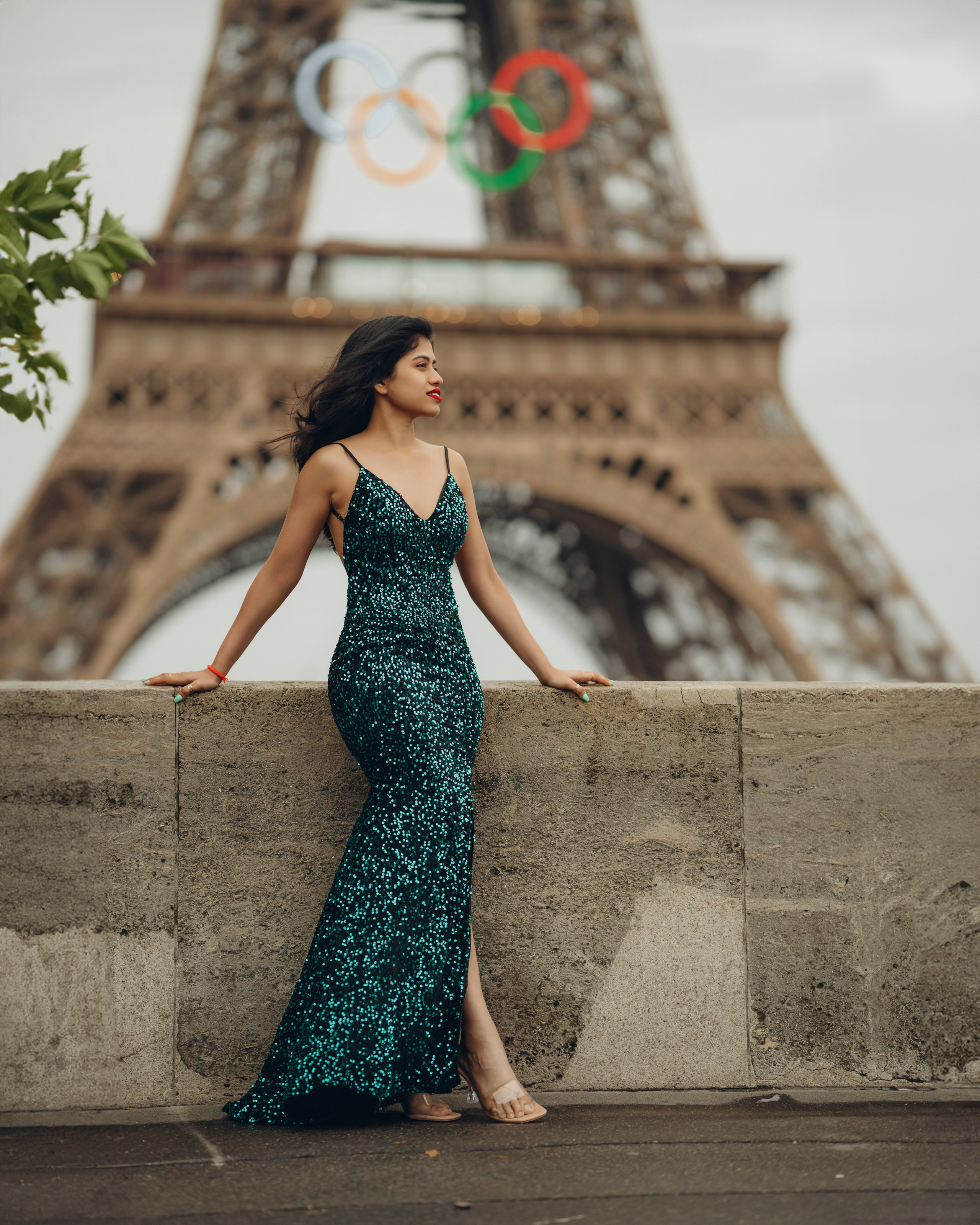 Rent a dress for a photo shoot in Paris