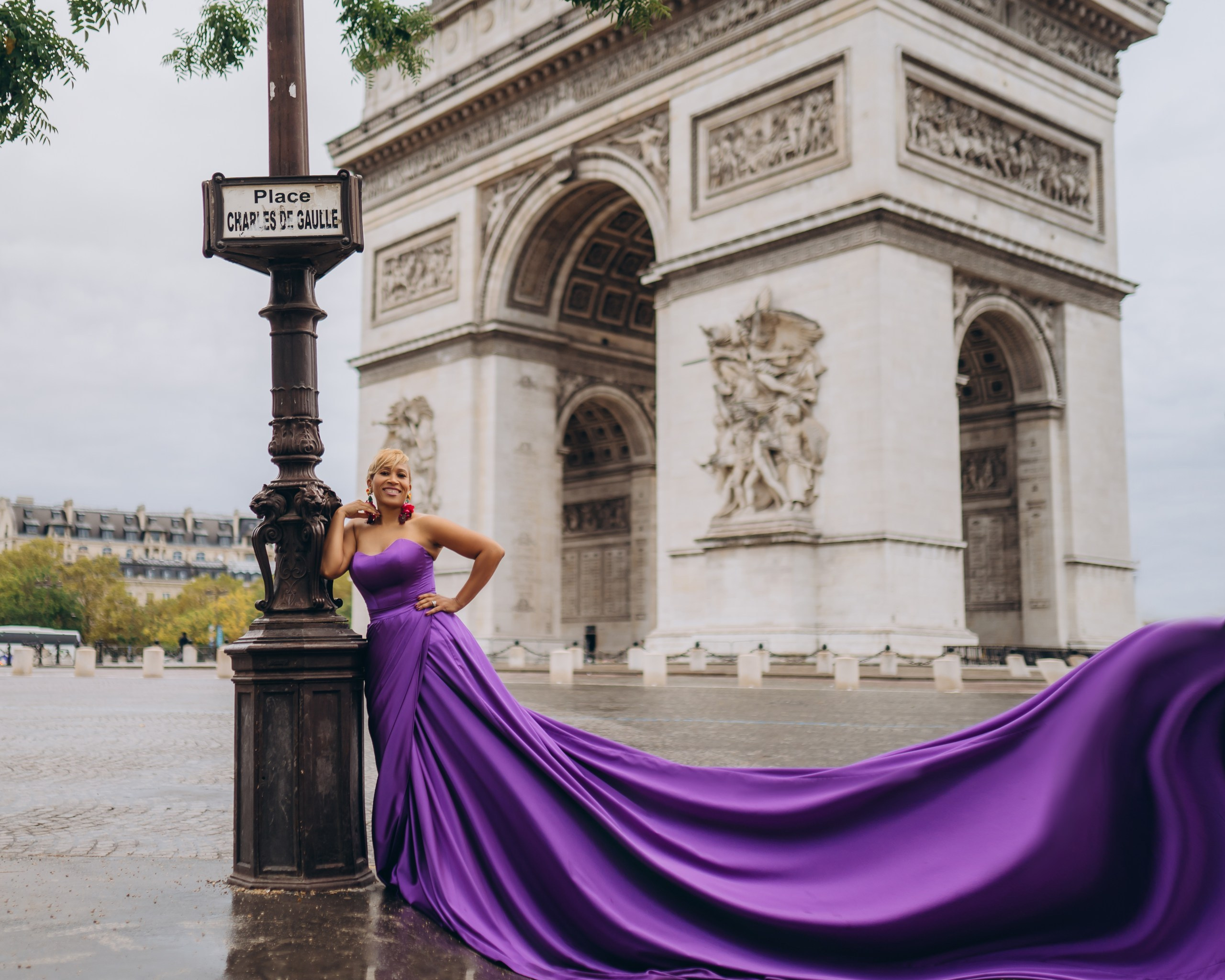 Rent a dress for a photo shoot in Paris