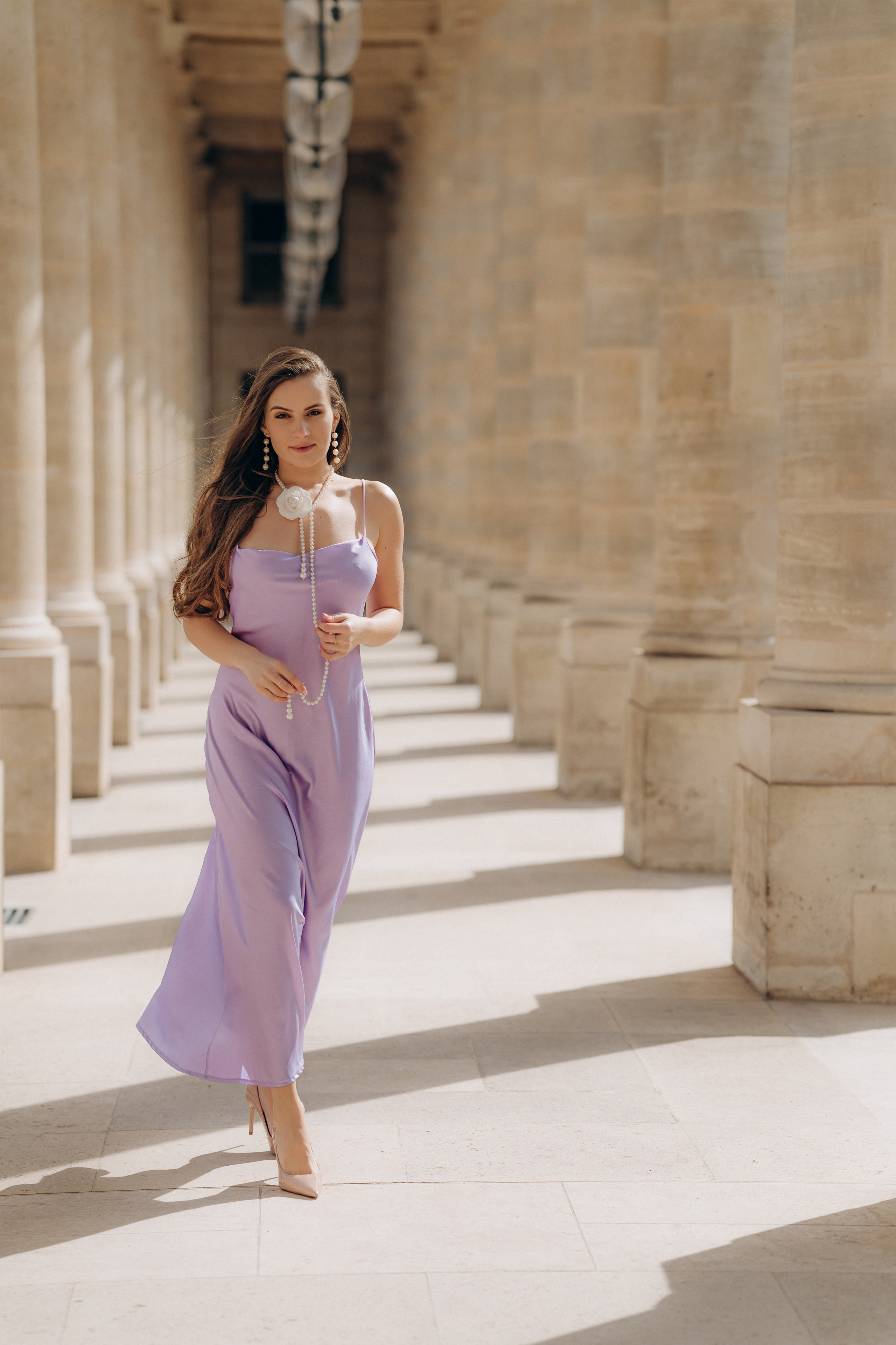 Rent a dress for a photo shoot in Paris