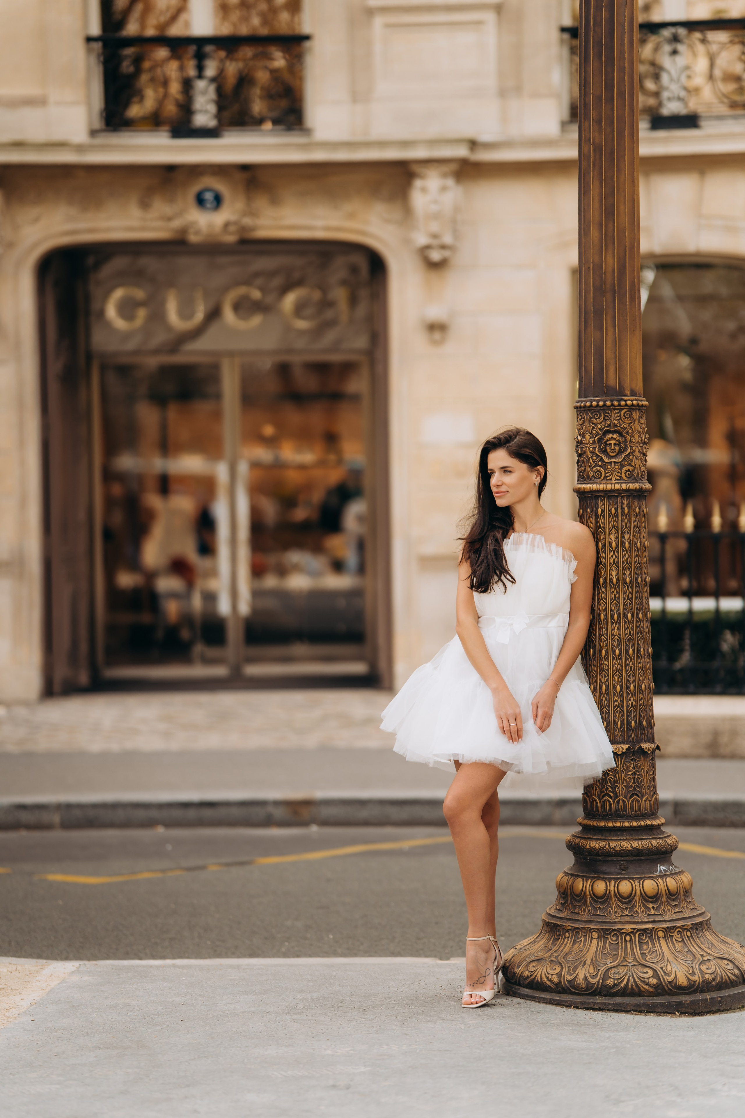 Rent a dress for a photo shoot in Paris
