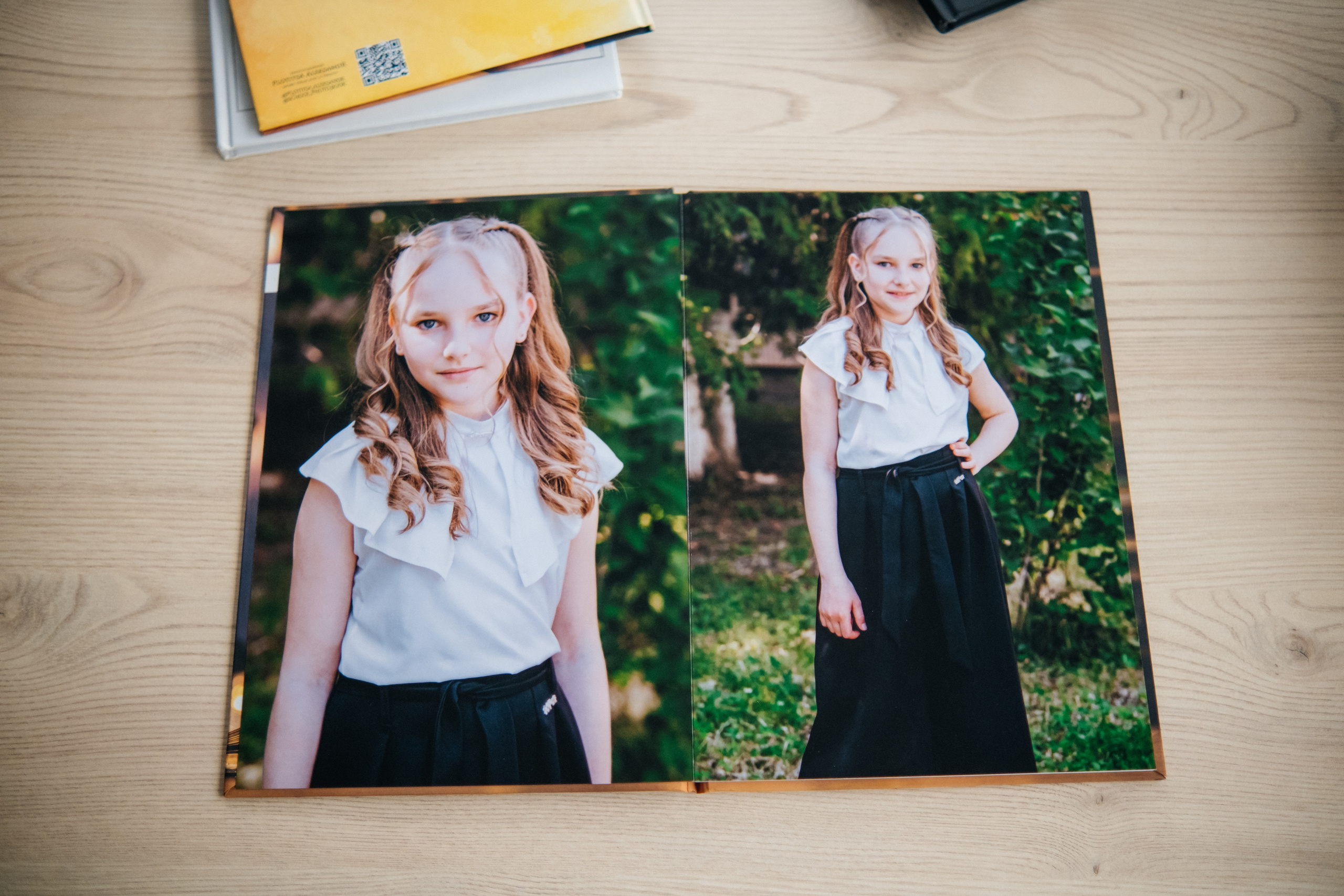 Альбом ЕКОНОМ. Випускні альбоми SCHOOL PHOTO BOOK