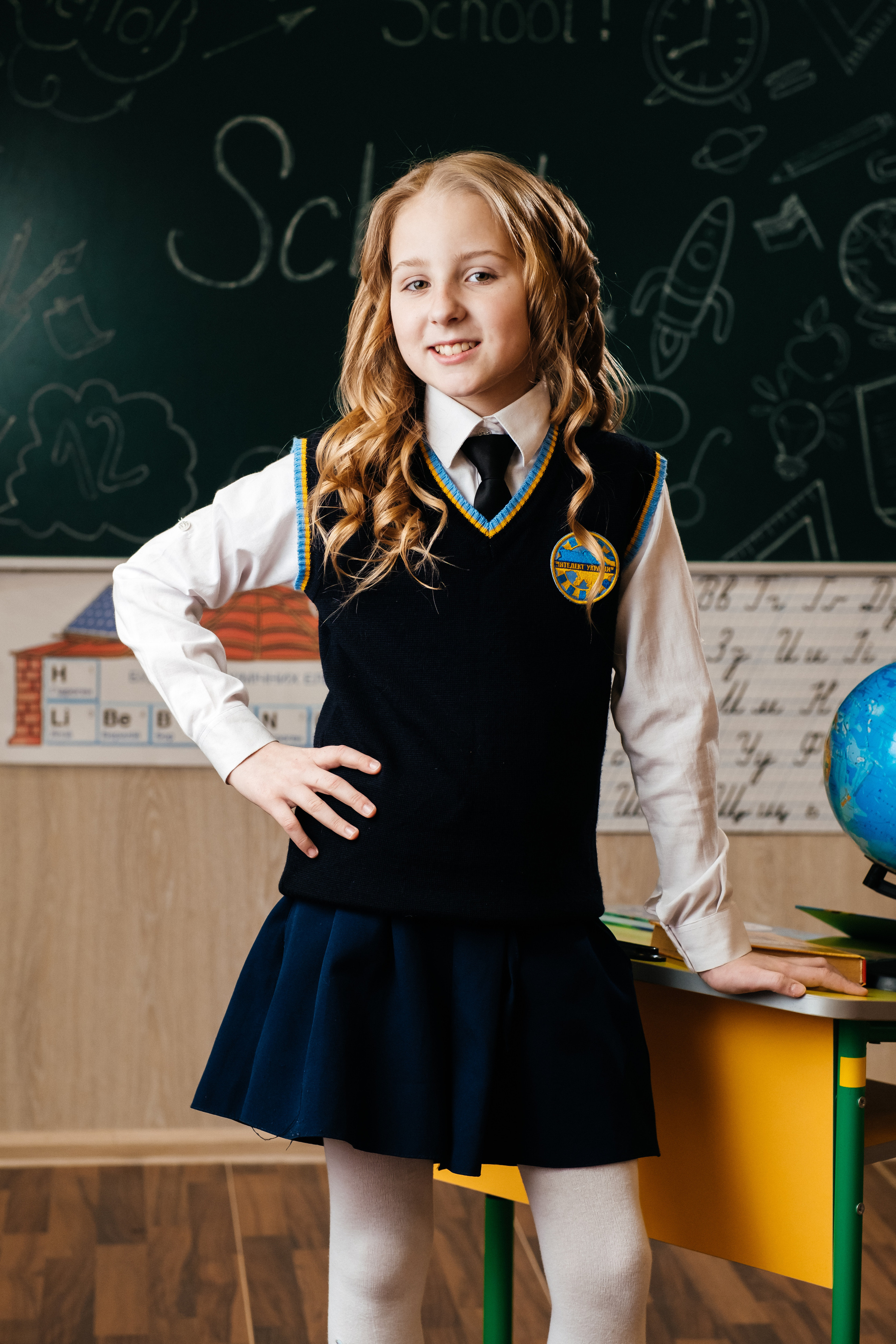 Альбом ЕКОНОМ. Випускні альбоми SCHOOL PHOTO BOOK