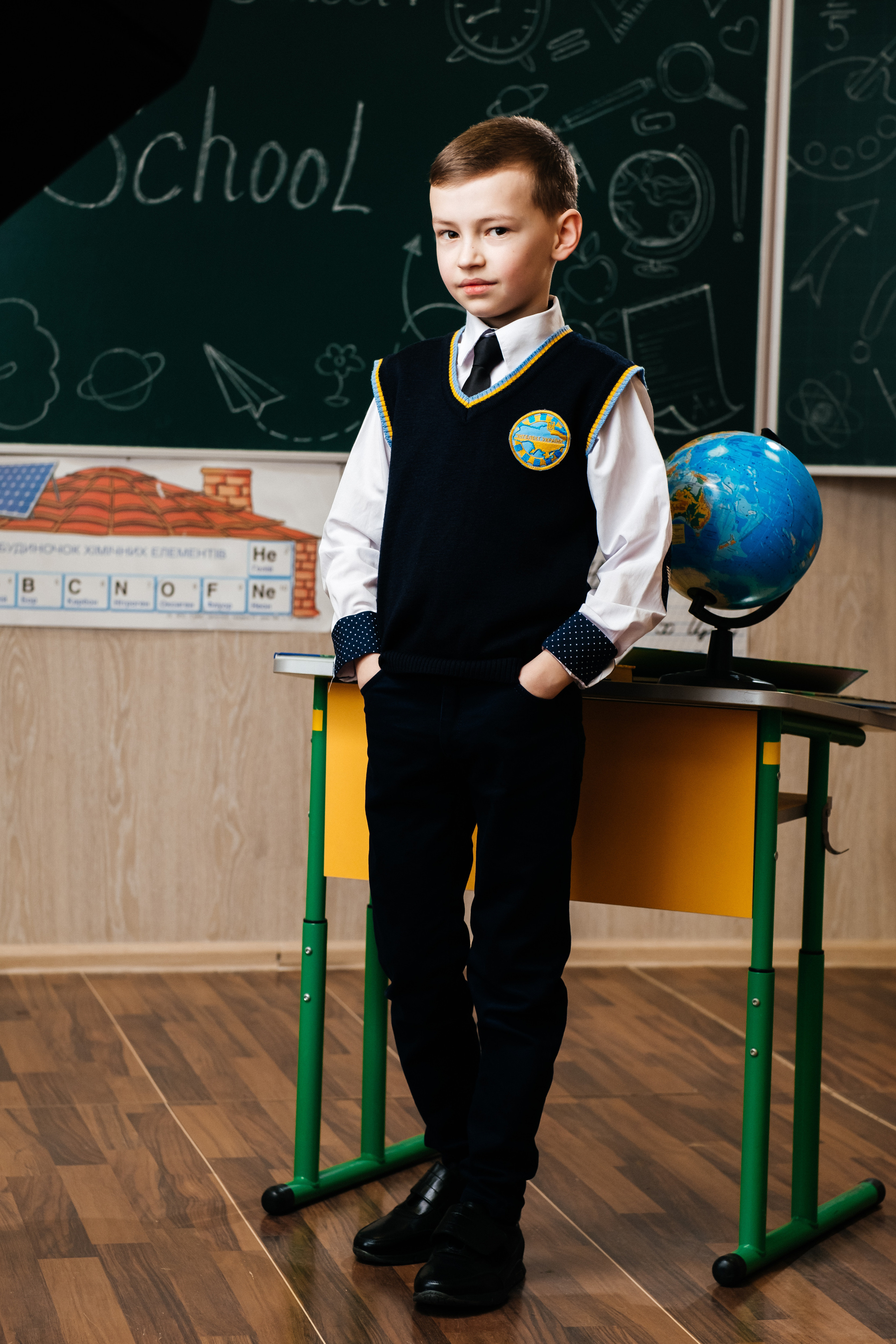 Альбом ЕКОНОМ. Випускні альбоми SCHOOL PHOTO BOOK