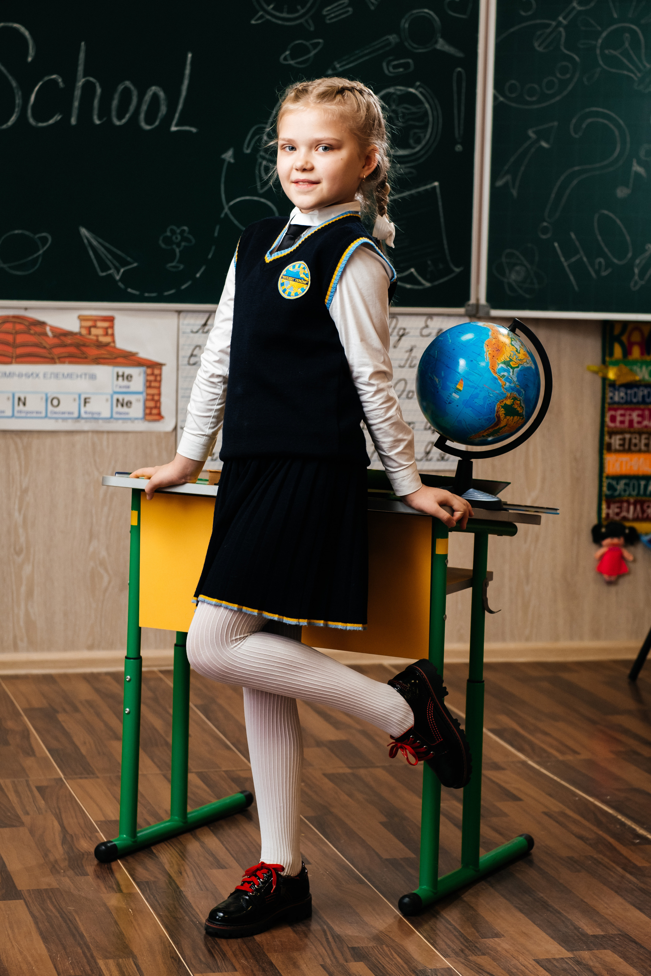 Альбом ЕКОНОМ. Випускні альбоми SCHOOL PHOTO BOOK