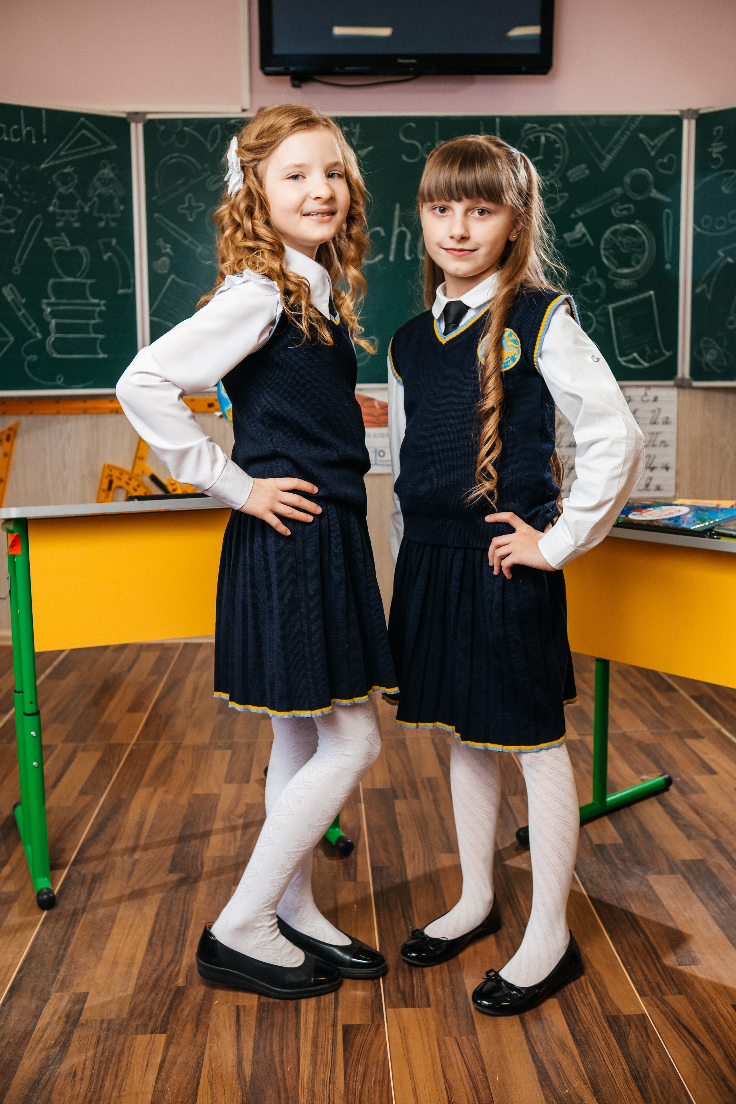 Альбом ЕКОНОМ. Випускні альбоми SCHOOL PHOTO BOOK