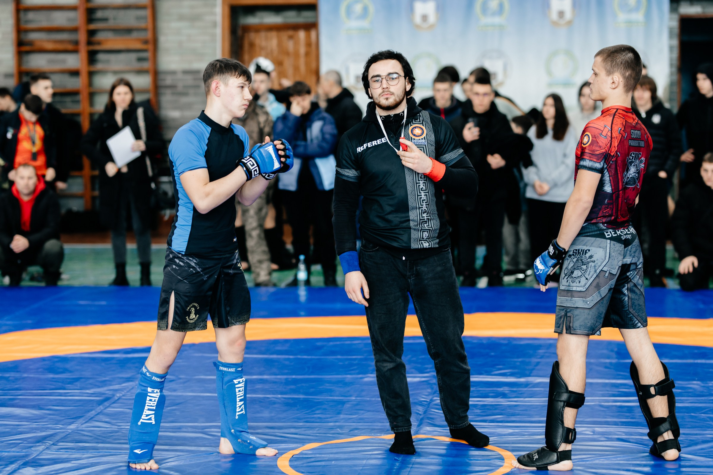 Фотограф для вашого бізнесу Суми. Фотограф Суми|Святослав Горбачов