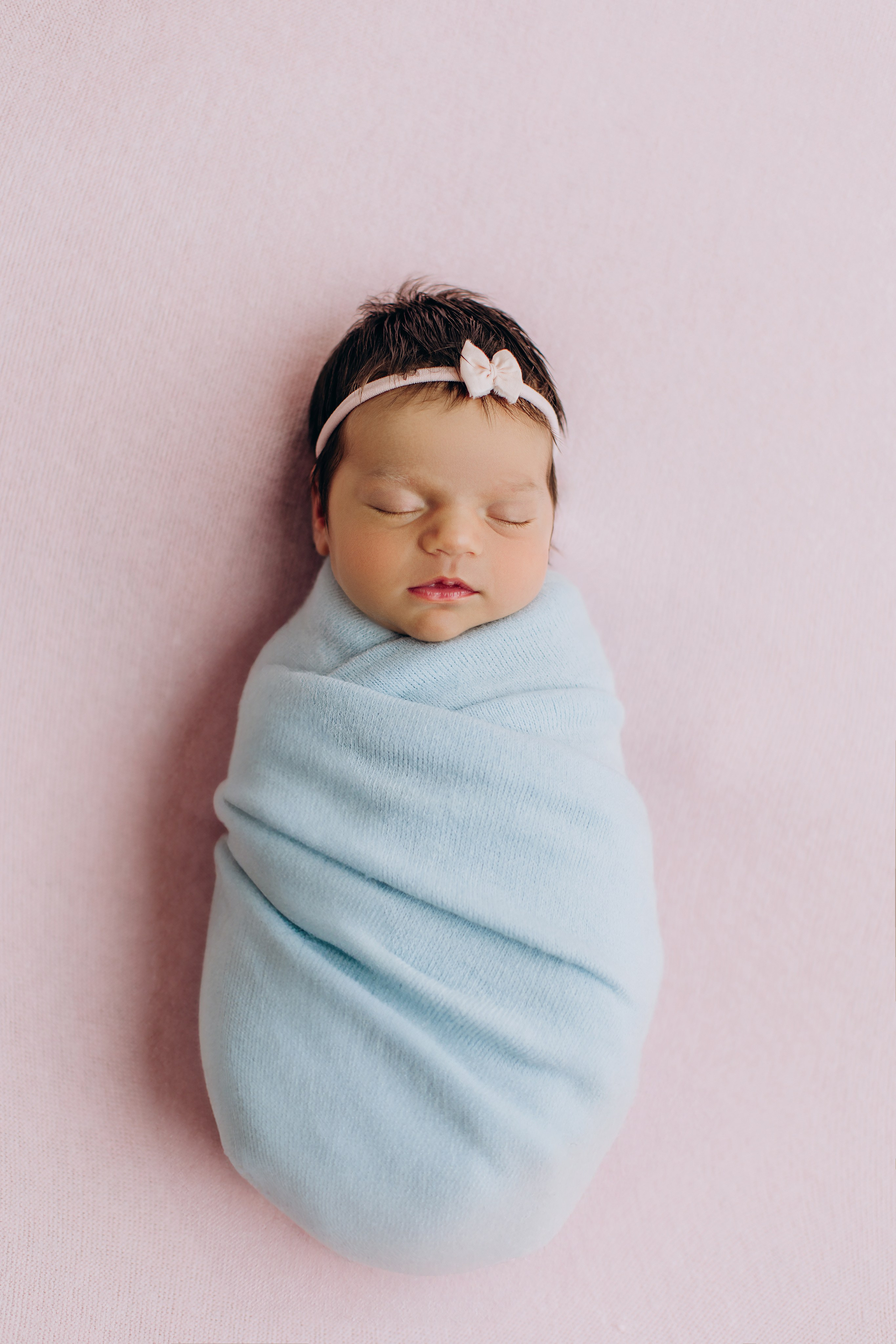 Newborn зйомка. Кожне фото - це історія, про яку я розповідаю без слів