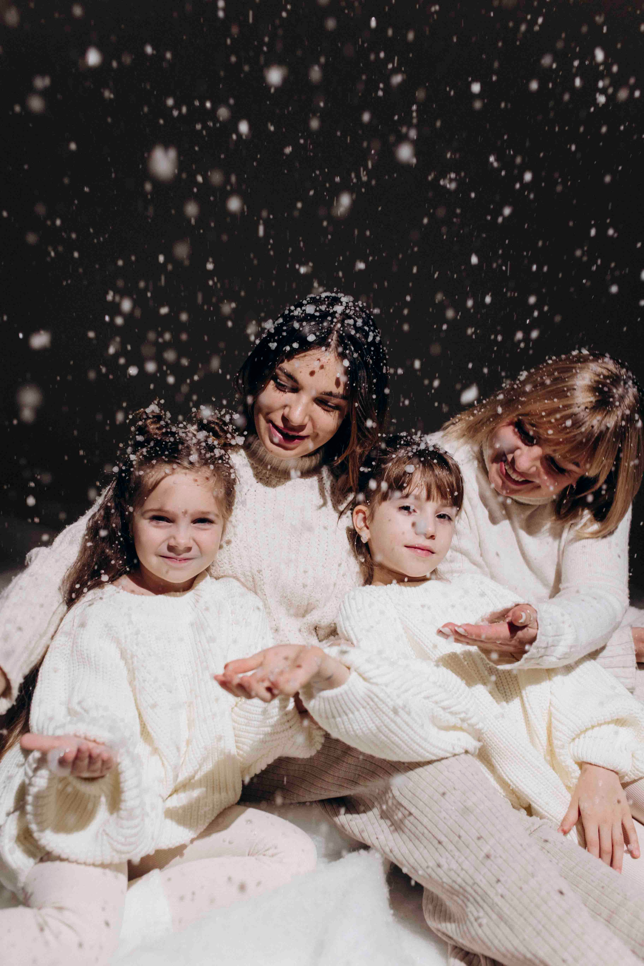 Snow Photo Day. Wedding and family photographer in Calgary