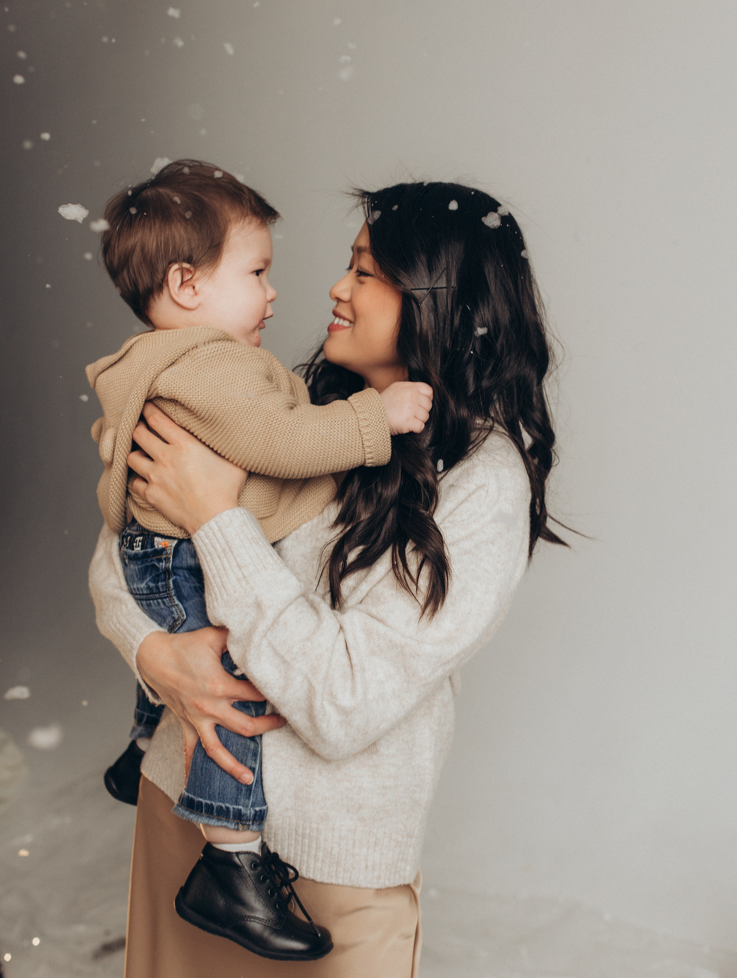 Snow Photo Day. Wedding and family photographer in Calgary