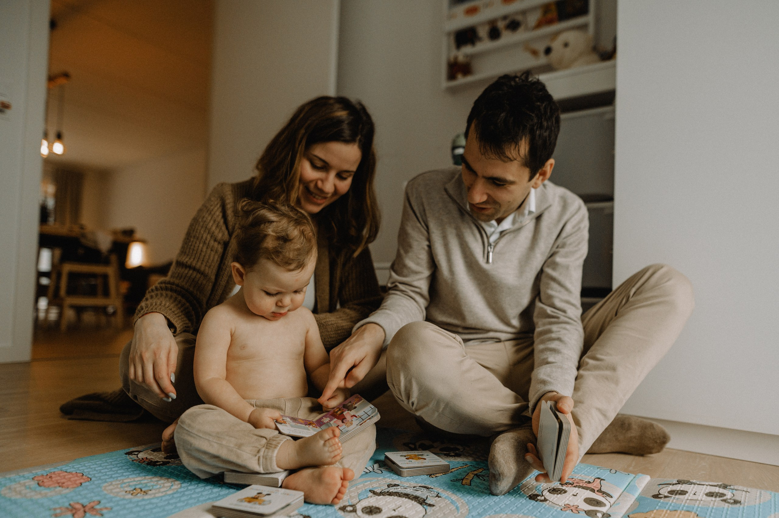In-home winter story. Newborn, Family, Wedding photographer Copenhagen Anastasiia Sevriukova