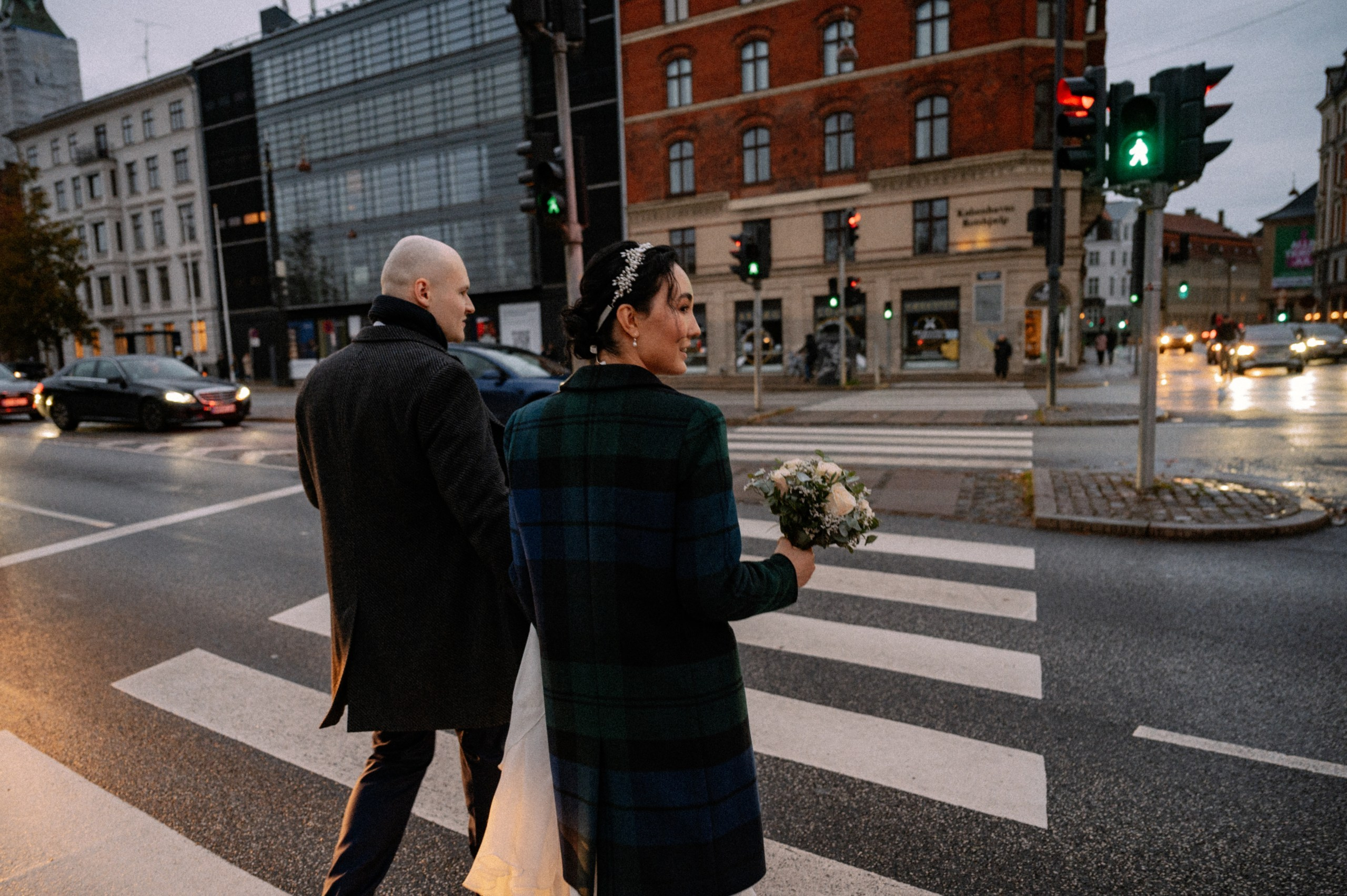 LUIZA & NIKITA- Wedding photoshoot Glyptoteket. Nyfødt, Familie, Bryllupsfotograf Copenhagen Anastasiia Sevriukova