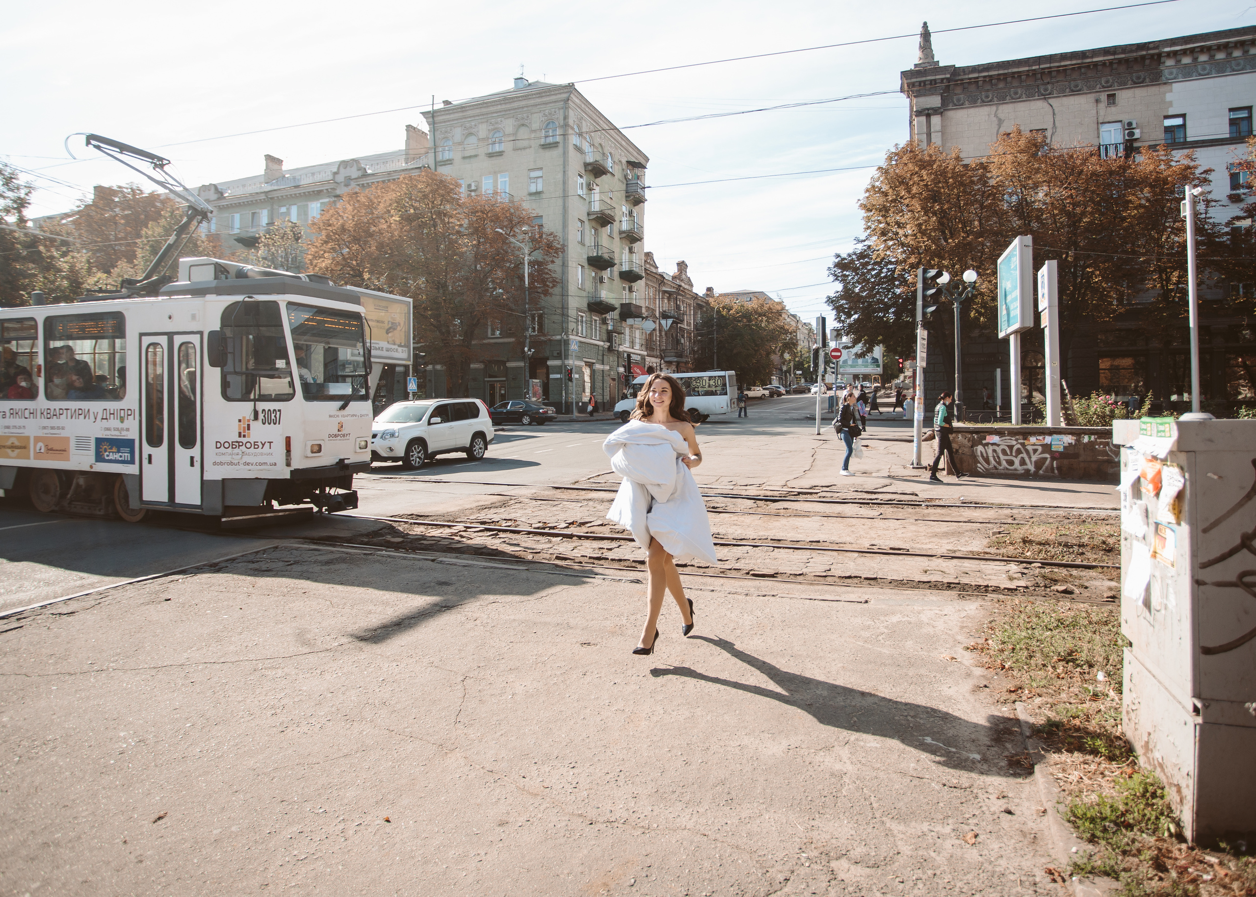 Обычная уличная съёмка… в одеяле. Фотограф в Днепре Марк Качуро