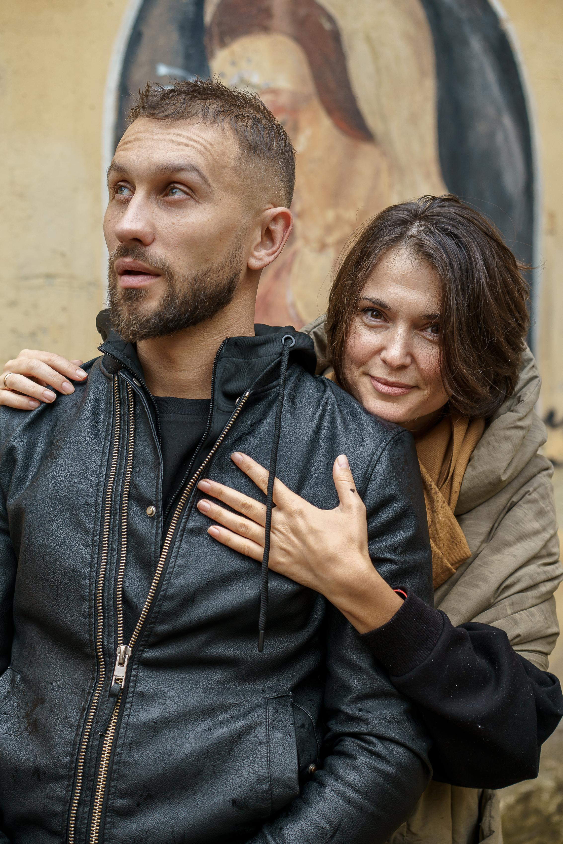 Love walks through the rain. Тарас Бовт. Фотограф Львів. Портрети та репортаж з подій