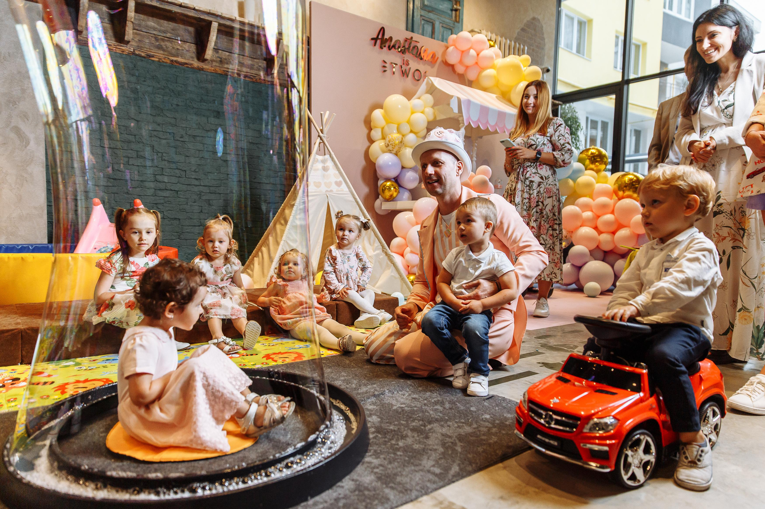 Дитячий день народження, Сімейний фотограф, Дитячий фотограф. Тарас Бовт. Фотограф Львів. Портрети та репортаж з подій