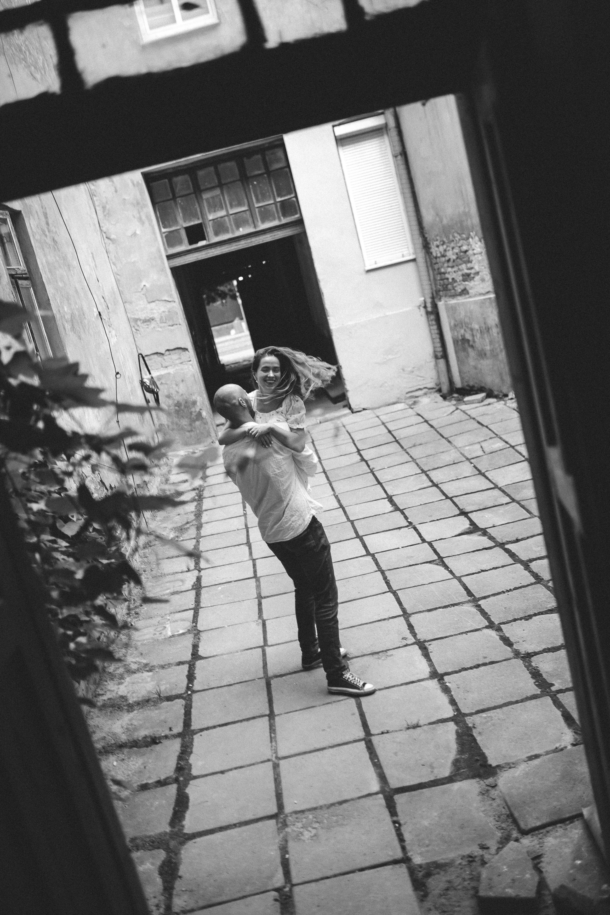 Фотозйомка для двох вдома. Тарас Бовт. Фотограф Львів. Портрети та репортаж з подій