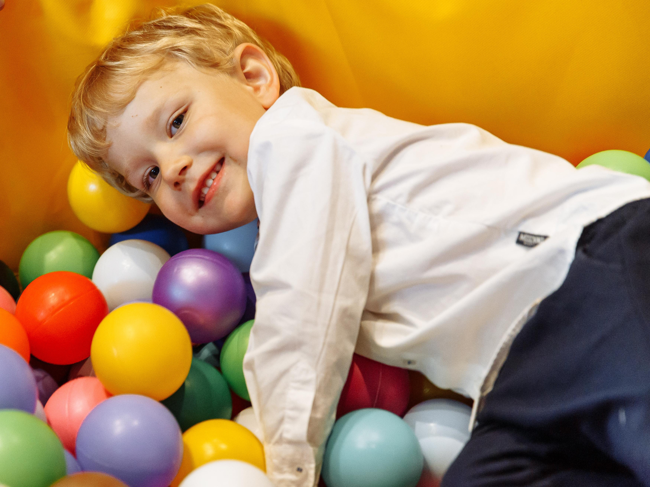 Дитячий день народження, Сімейний фотограф, Дитячий фотограф. Тарас Бовт. Фотограф Львів. Портрети та репортаж з подій