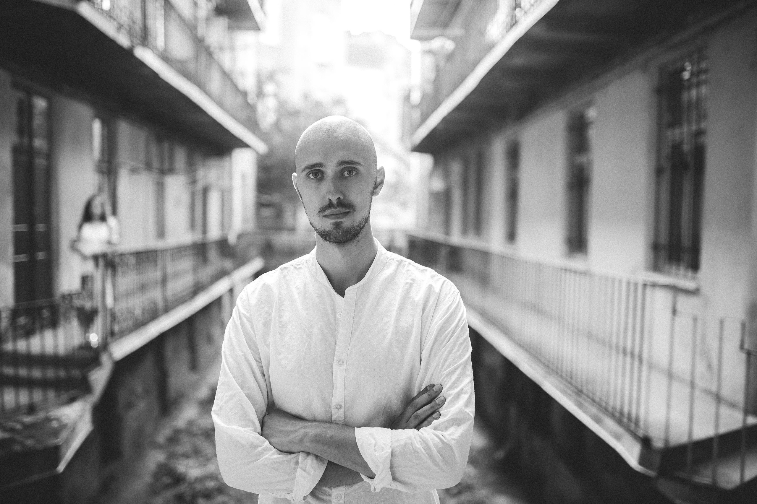 Фотозйомка для двох вдома. Тарас Бовт. Фотограф Львів. Портрети та репортаж з подій