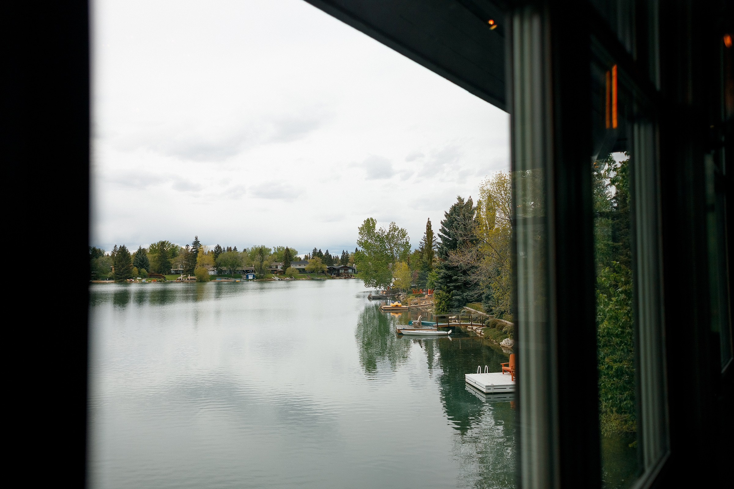 Amy & Richard. Photographer Calgary