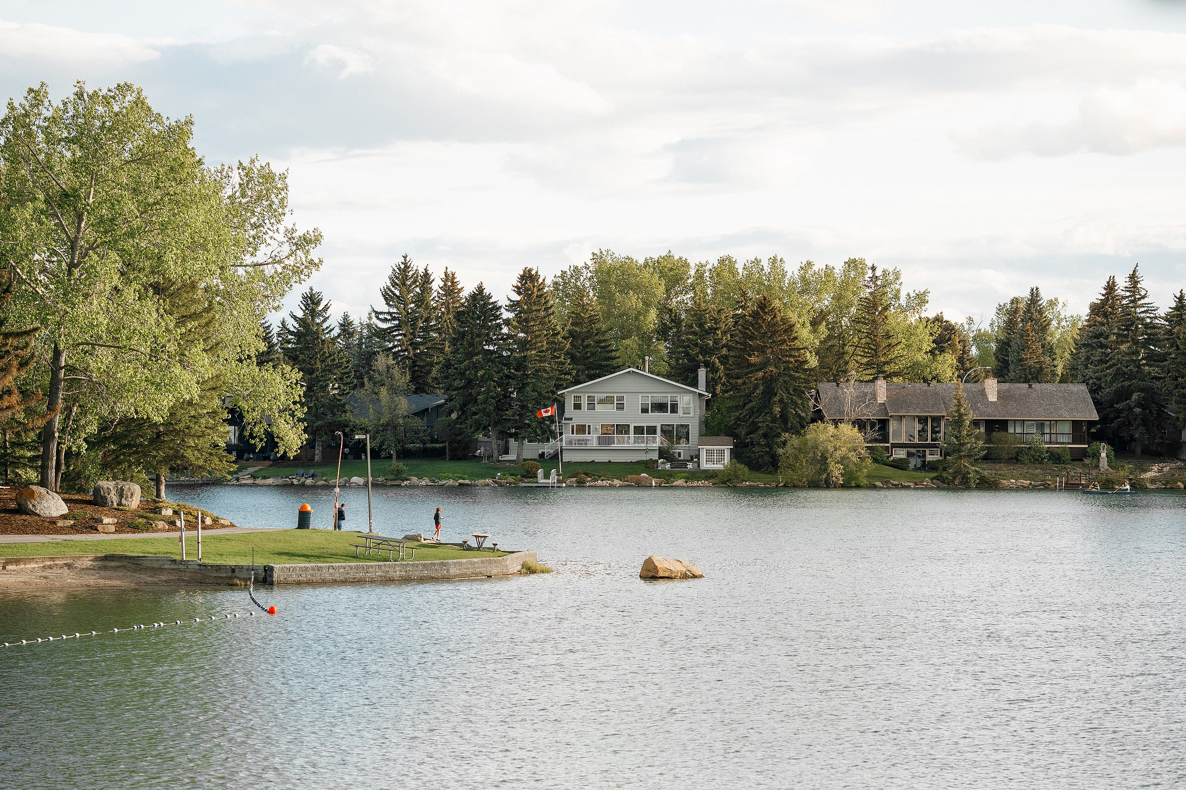 Amy & Richard. Photographer Calgary