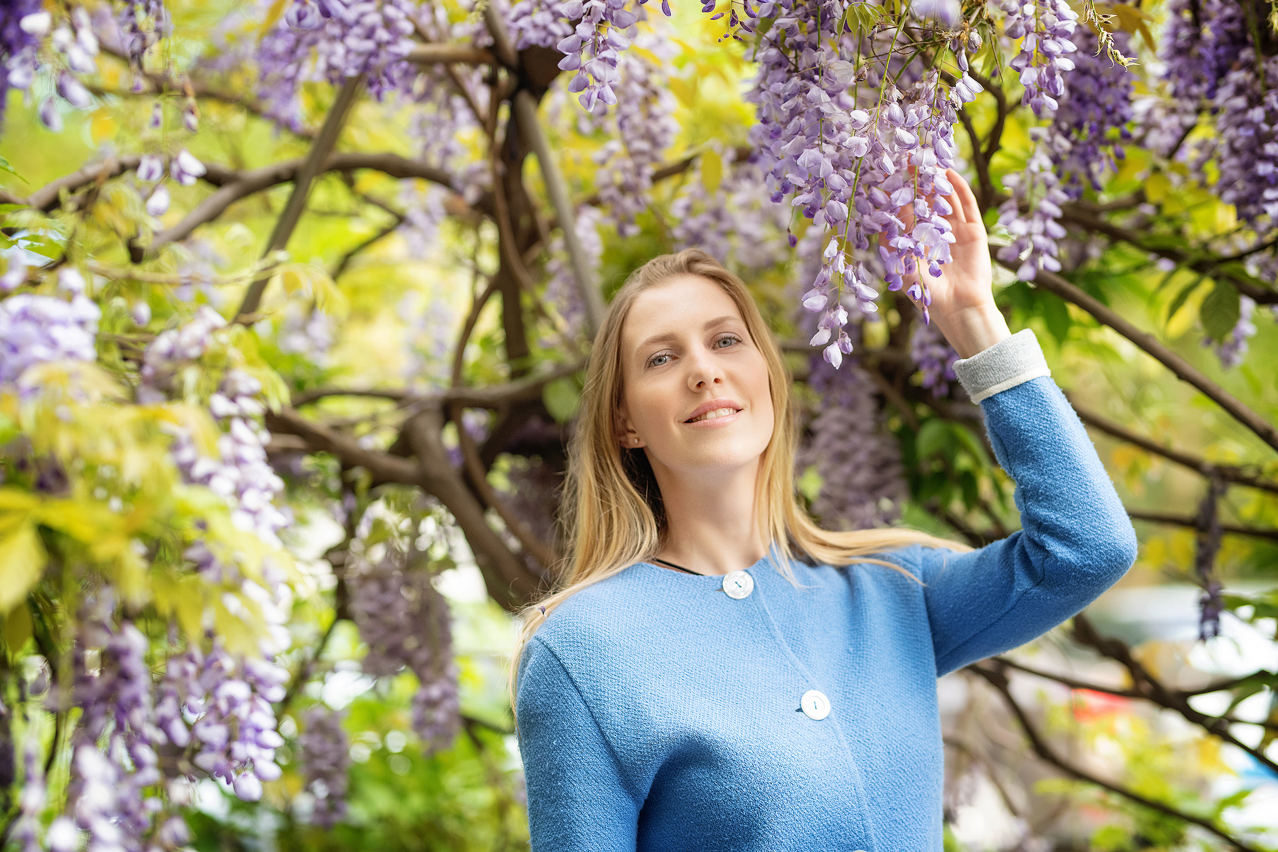 Фотосессия в глицинии. Фотограф в Запоріжжі та Європі