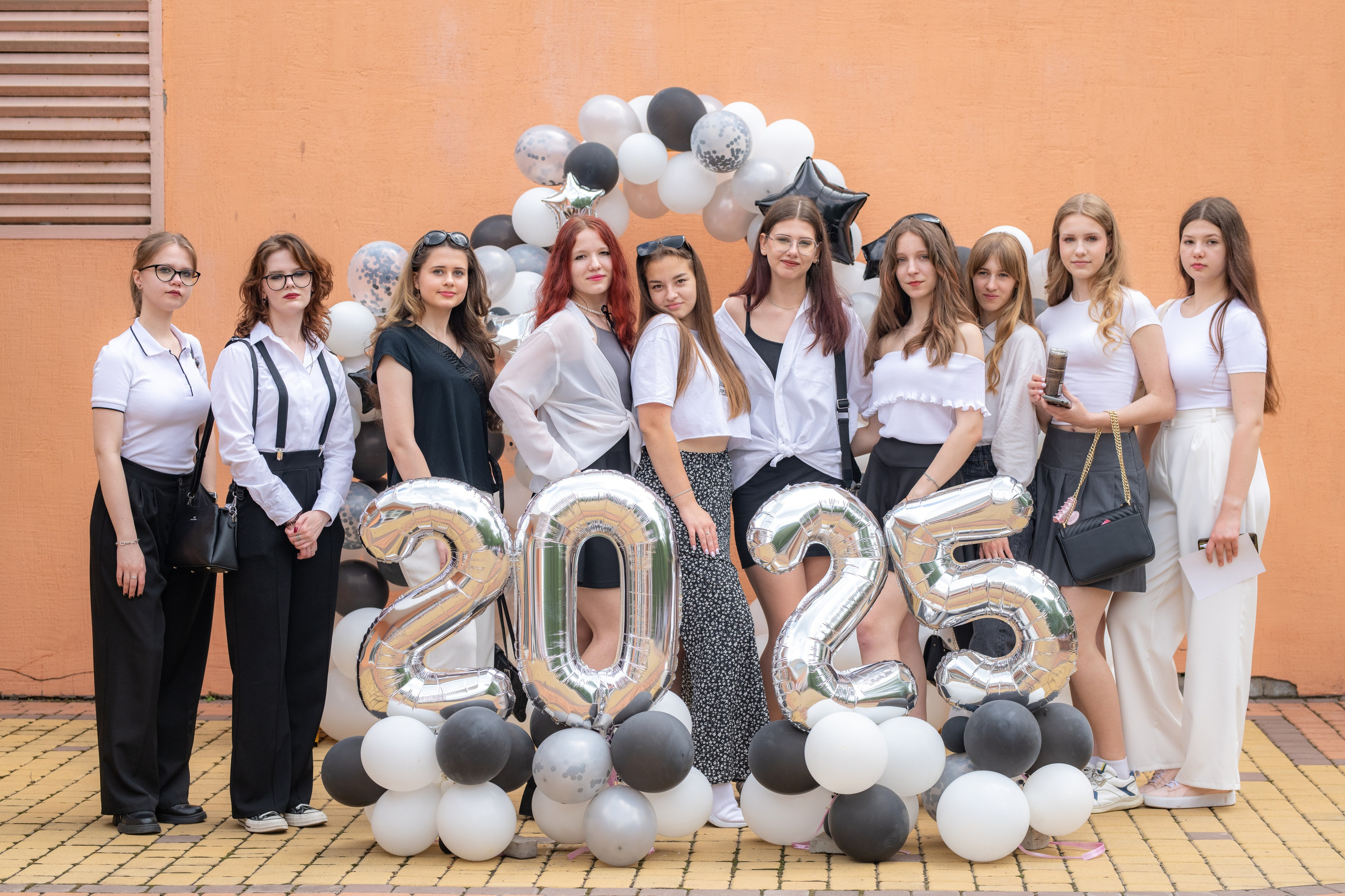 Випускний 9 А. Фотограф в Запоріжжі та Європі