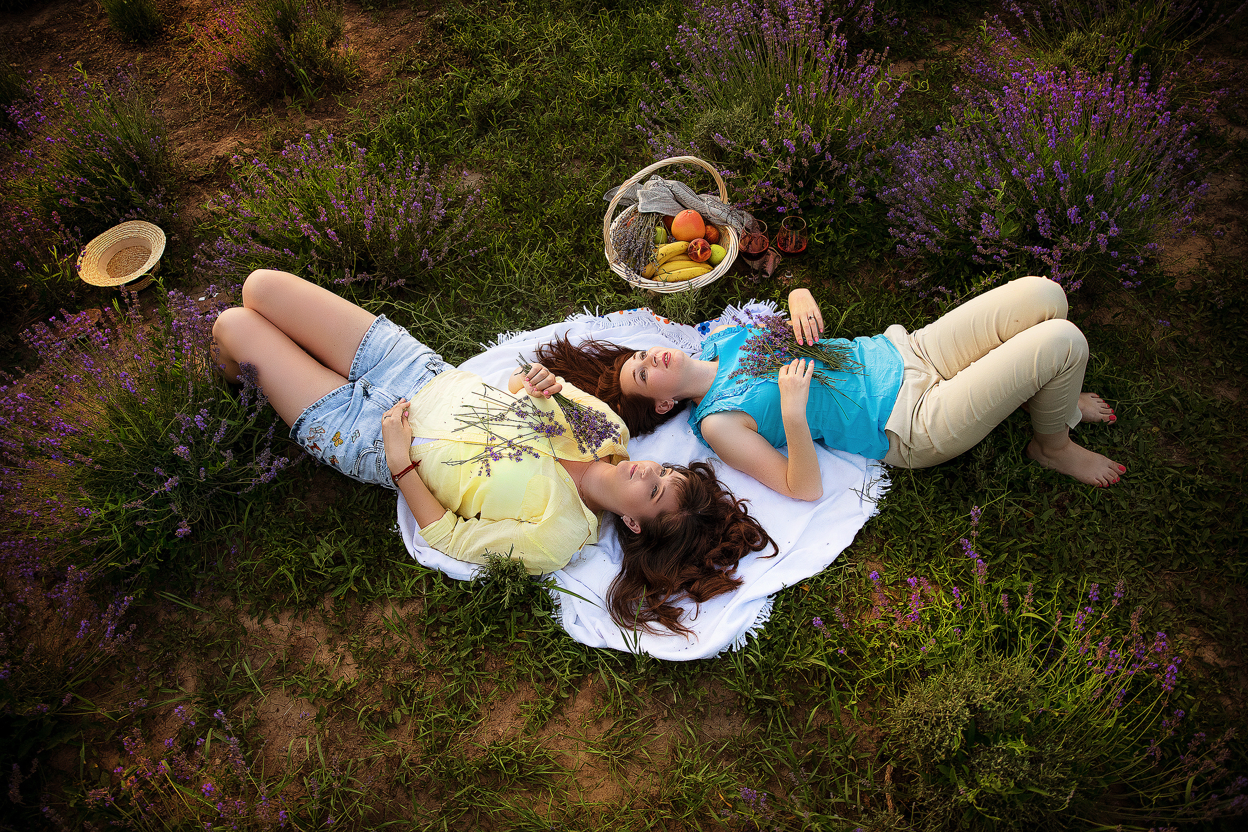 Фотосессия в лаванде Запорожье. Фотограф в Запоріжжі та Європі