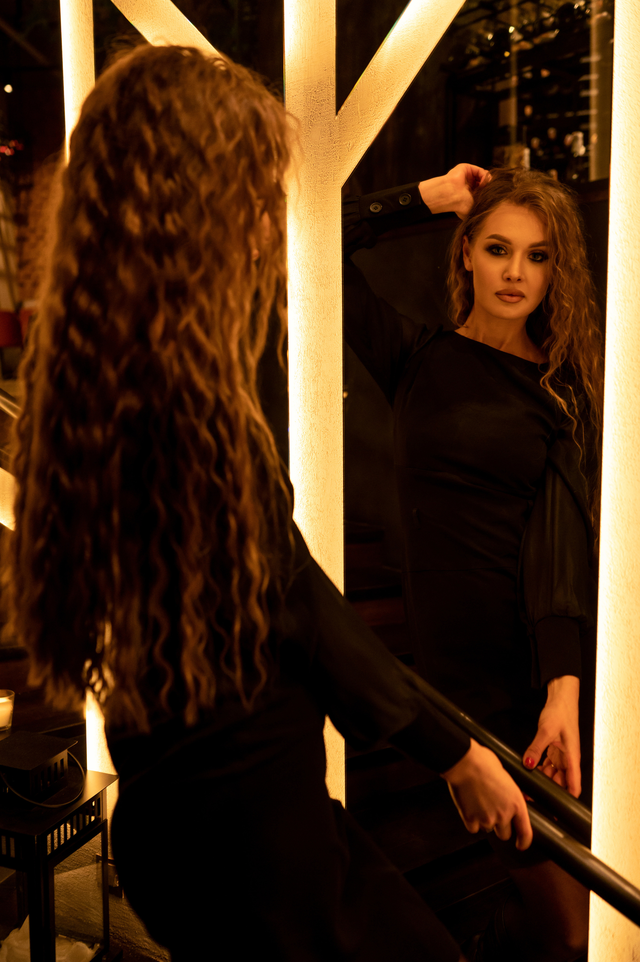 Фотосессия в интерьере красивого ресторана. Весільний і портретний фотограф в Києві Євген Ковачов