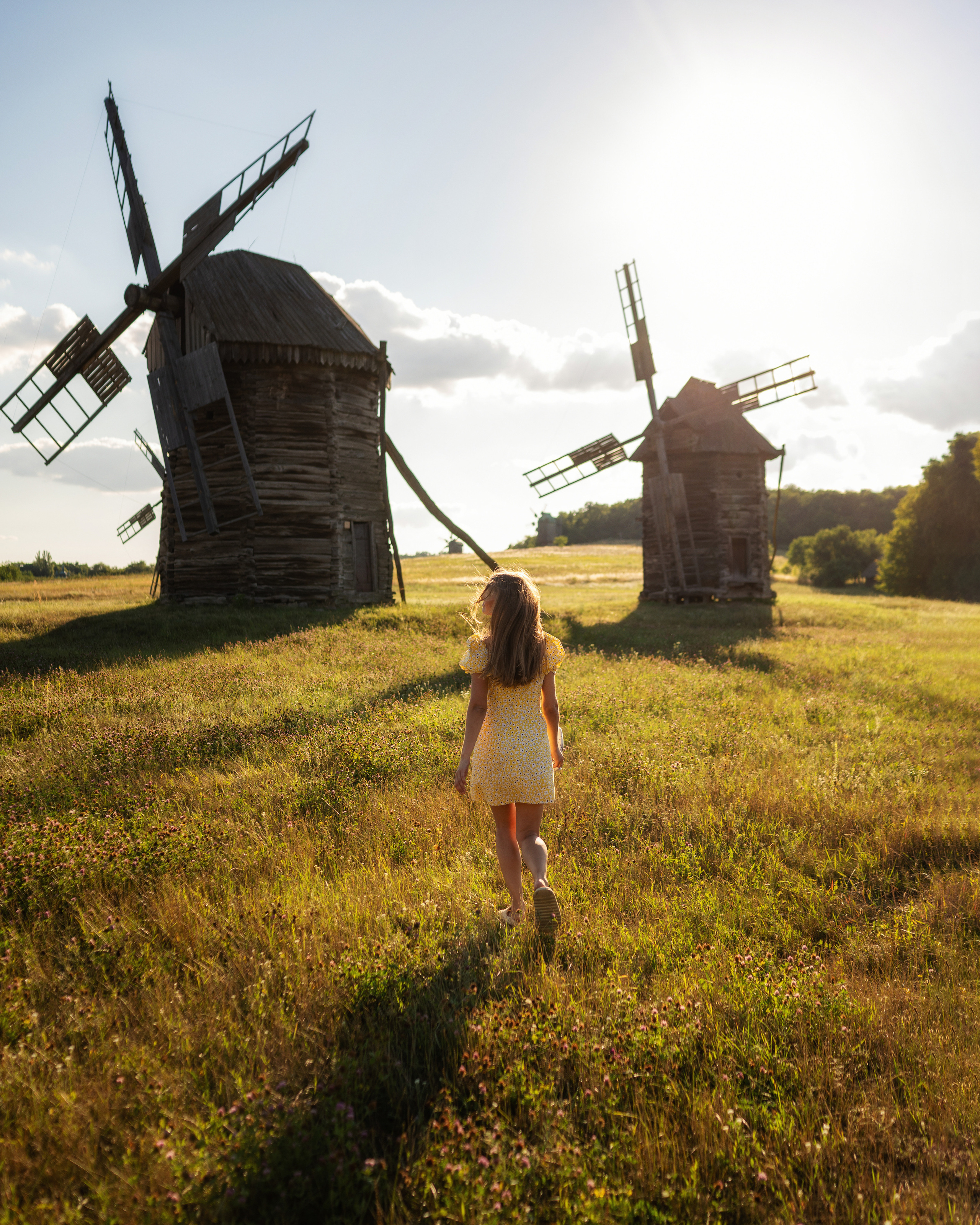 Фотосессия на территории музея народной архитектуры и быта Пирогово. Весільний і портретний фотограф в Києві Євген Ковачов