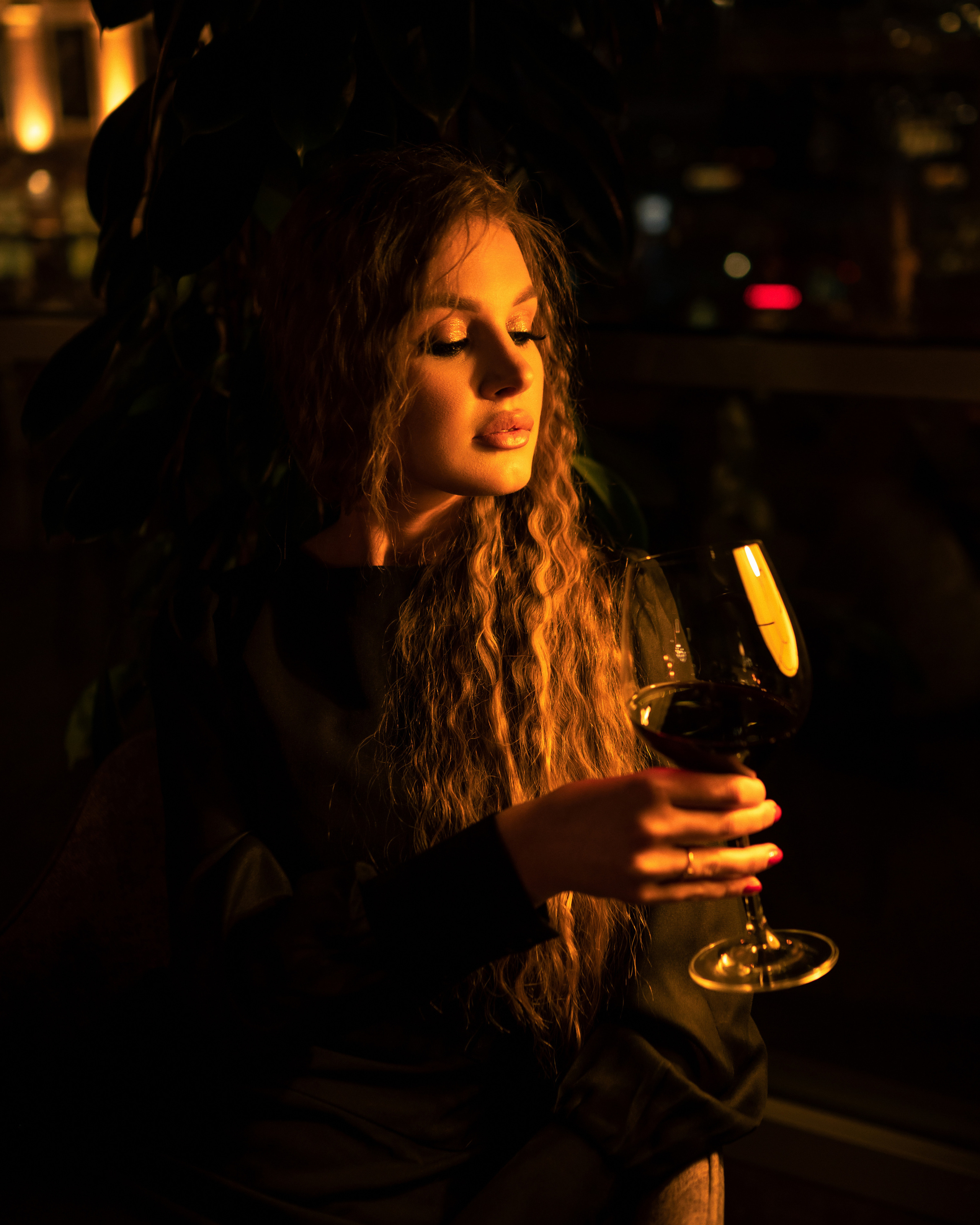 Фотосессия в интерьере красивого ресторана. Весільний і портретний фотограф в Києві Євген Ковачов