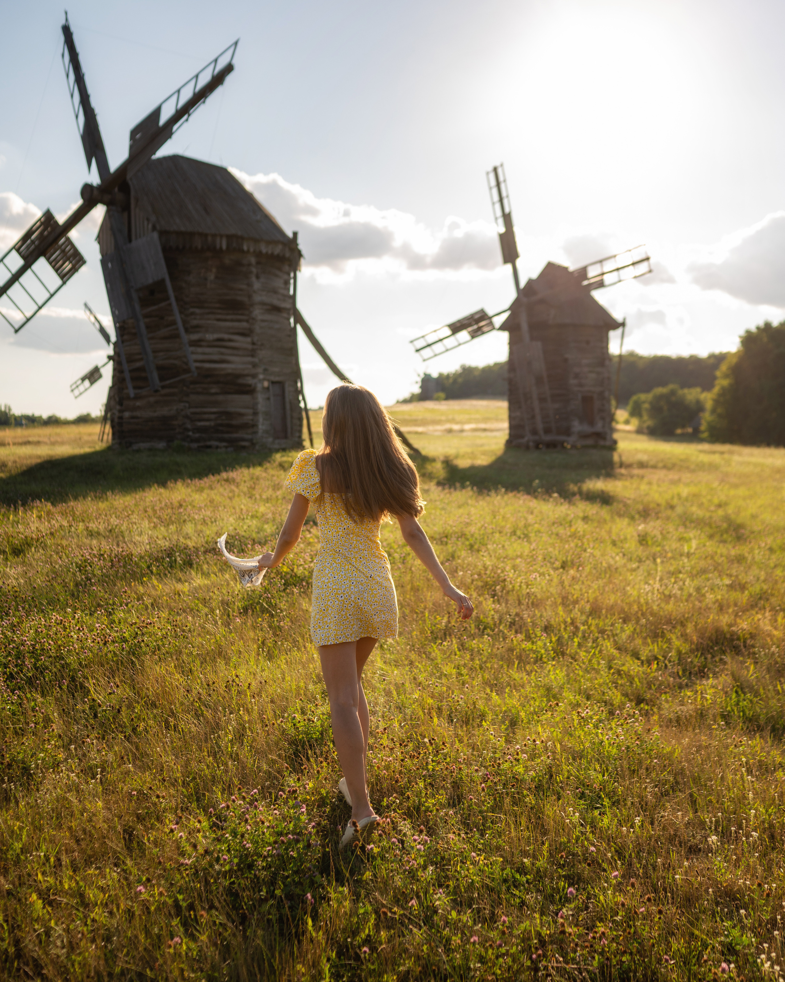 Фотосессия на территории музея народной архитектуры и быта Пирогово. Весільний і портретний фотограф в Києві Євген Ковачов