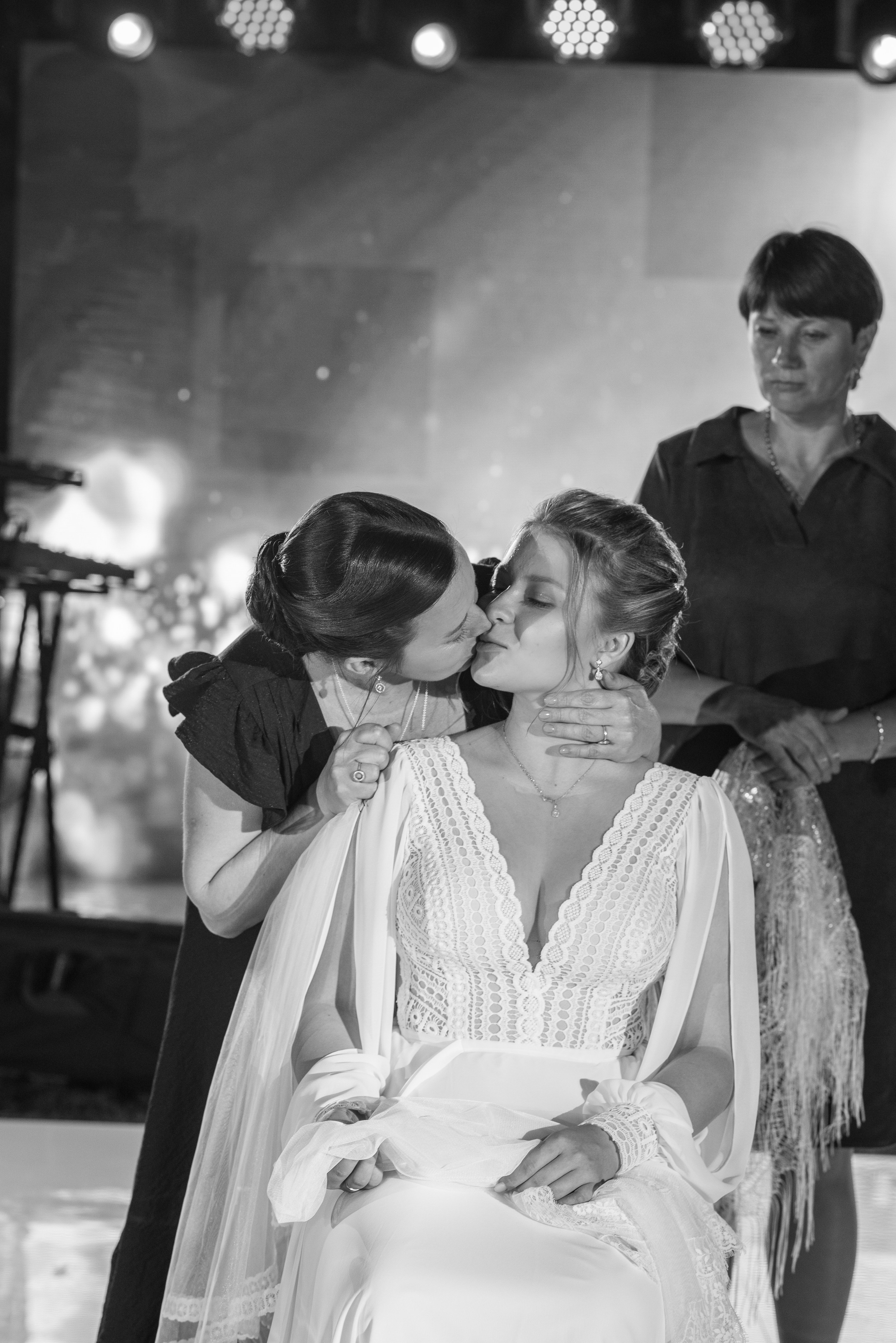 Огляд на повне весілля Вячеслав і Поліна. Soel studio. Фотограф Дніпро