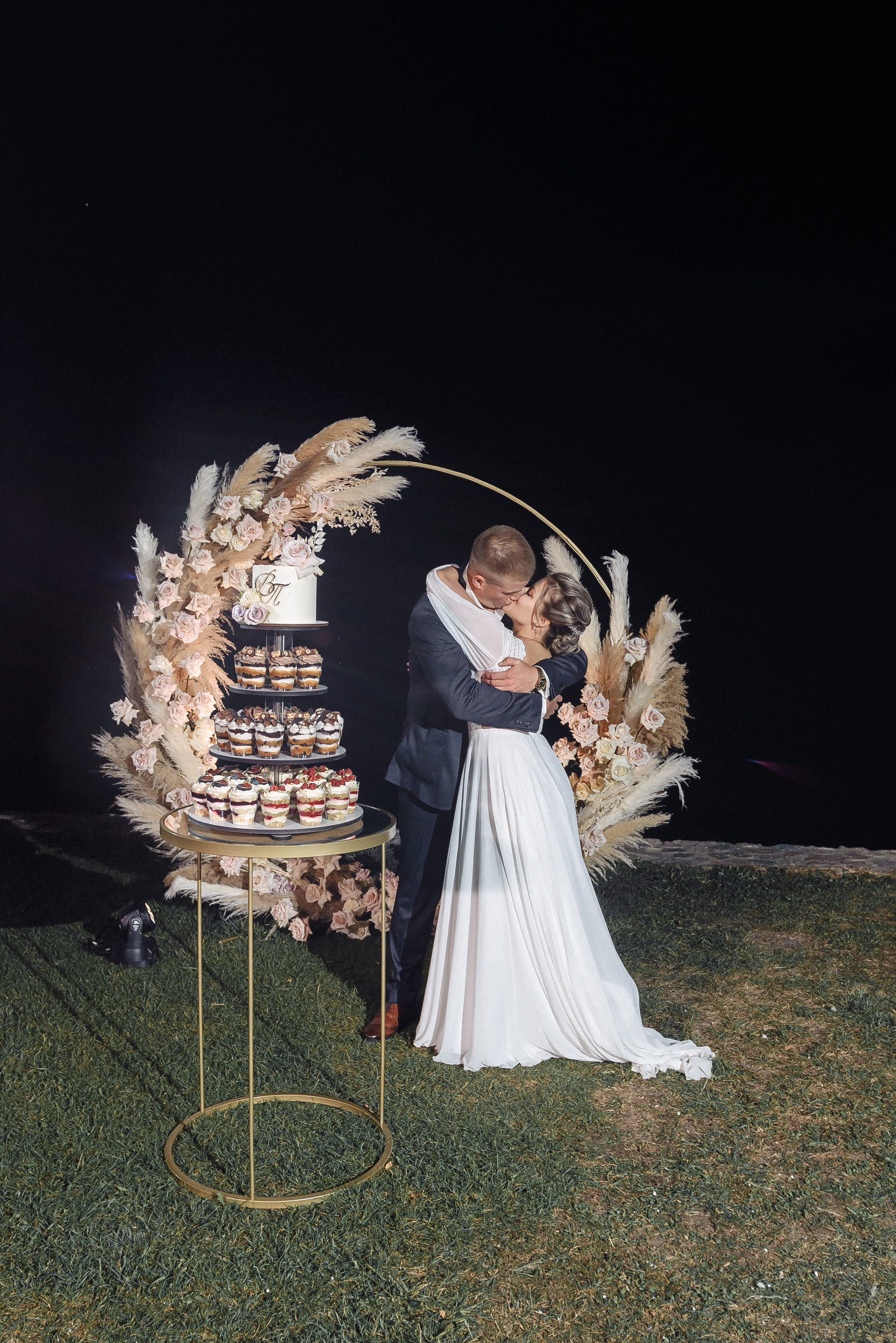 Огляд на повне весілля Вячеслав і Поліна. Soel studio. Фотограф Дніпро