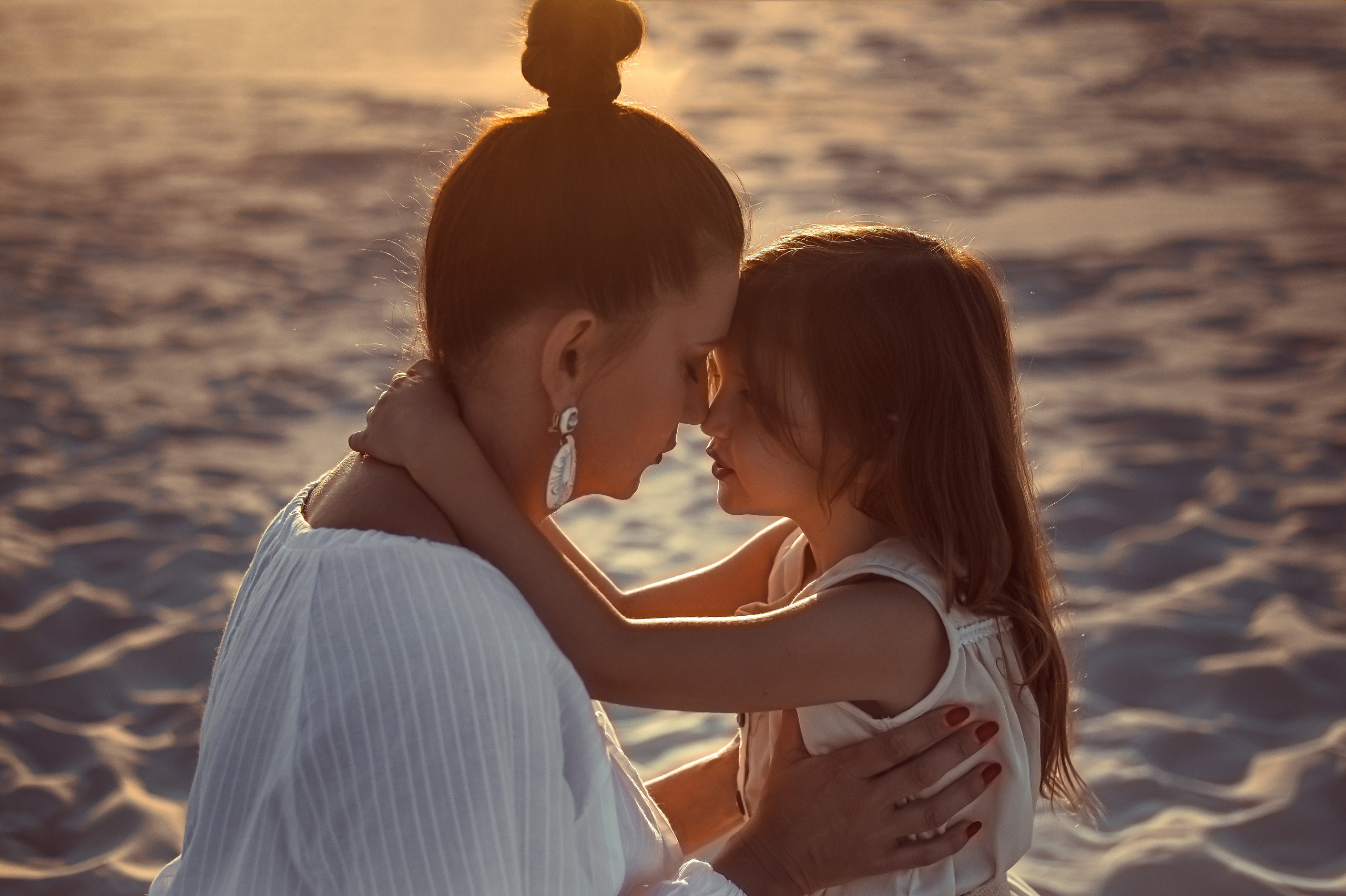 Прогулка на песках с дочуркой. Детский и семейный фотограф Алёна Васильева