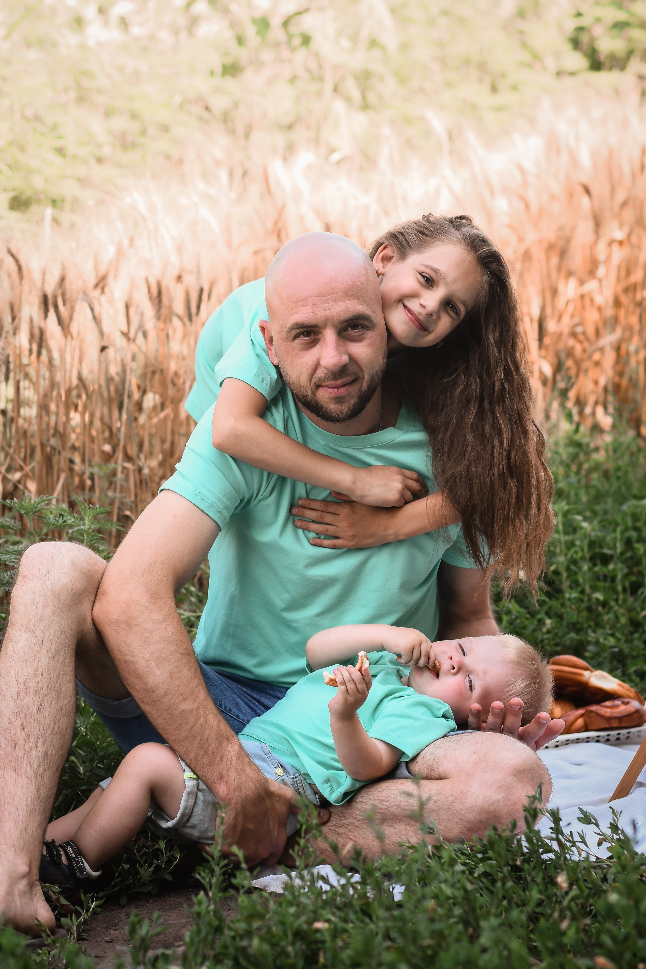 Летняя фотосессия прекрасной семьи. Детский и семейный фотограф Алёна Васильева