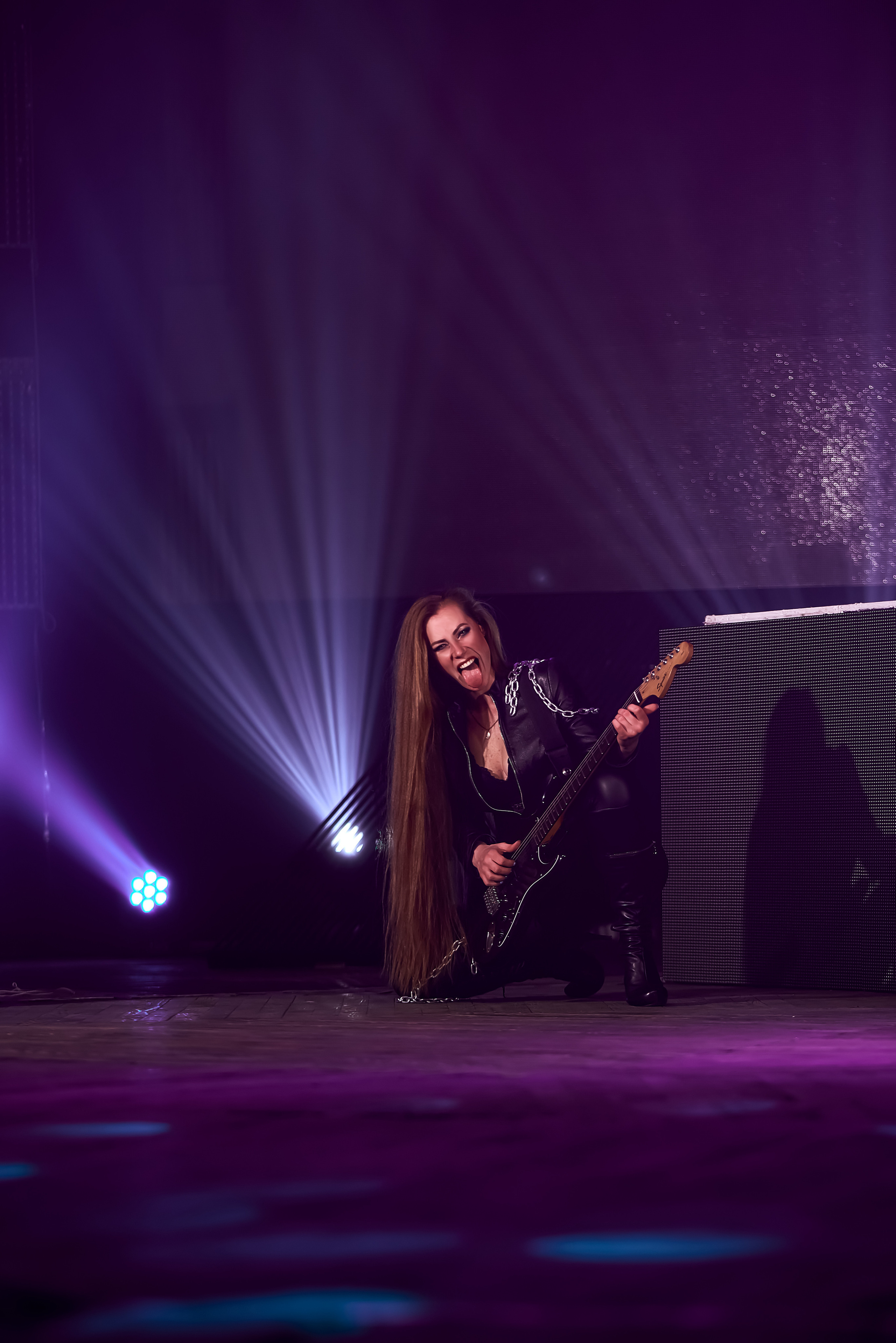 Фотосессия с гитарой в Кривой Рог, Днепр, Украина.