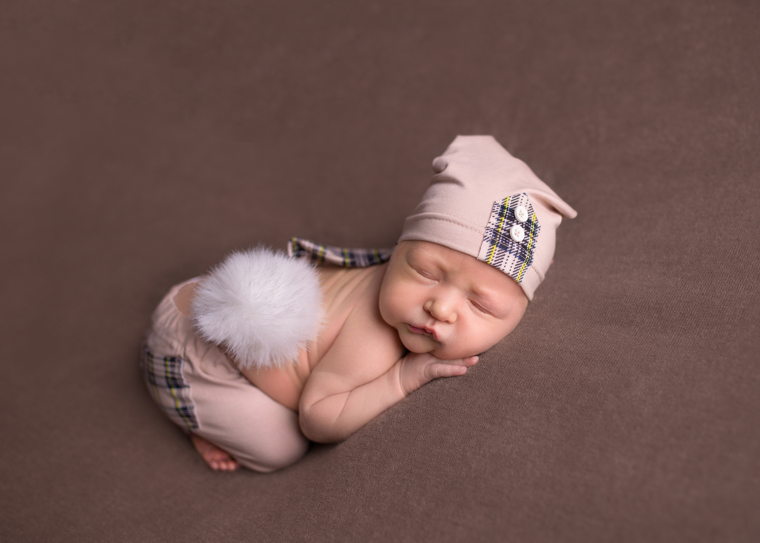 Neugeborenen, Babyfotografie Nürtingen Yuliia Kikhaieva