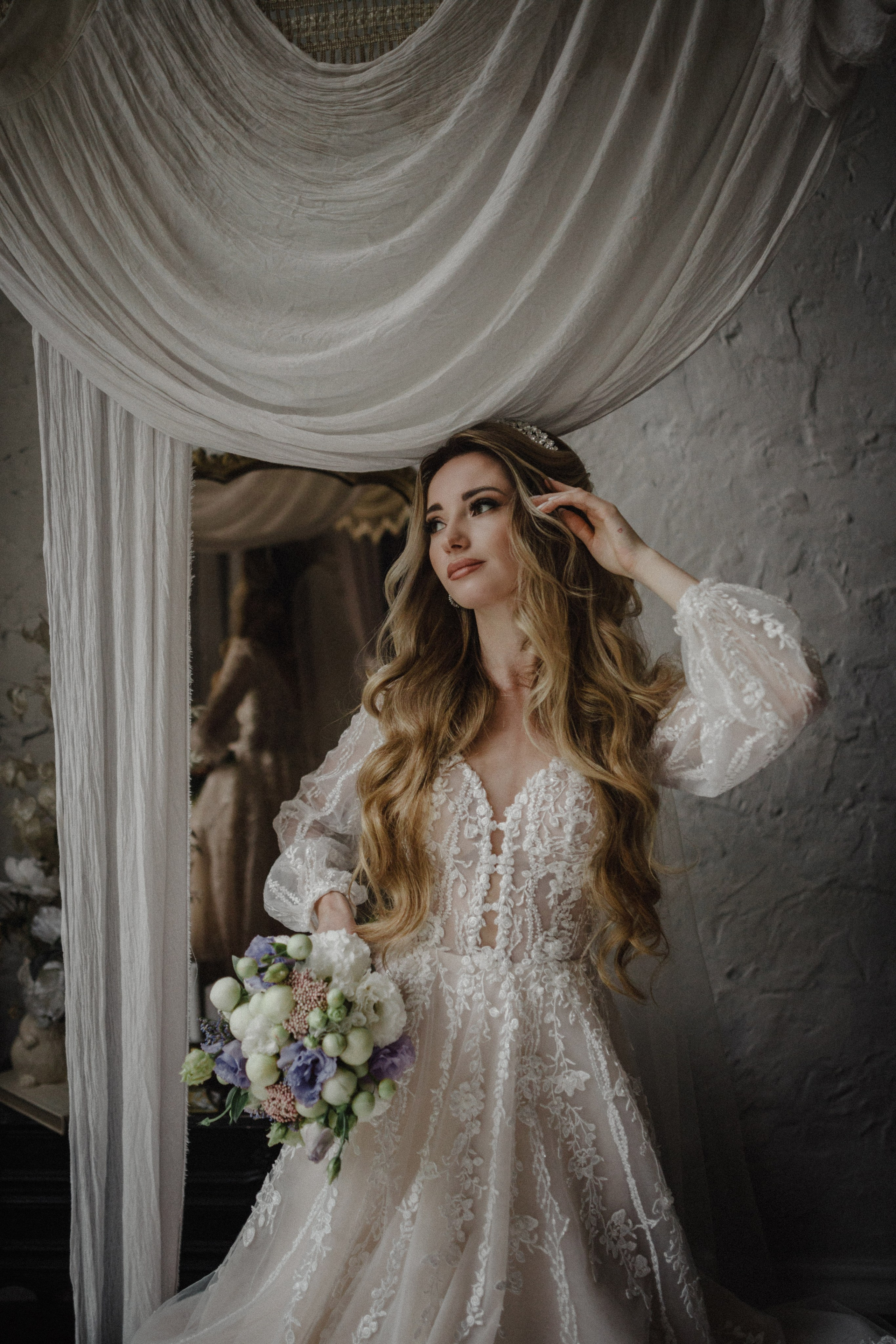 Romantic Wedding Photoshoot of Alex & Ruslana — Intimate Celebration in Style. Wedding Photographer in Florence, Pisa & Tuscany | Candid & Elegant Photography in Italy