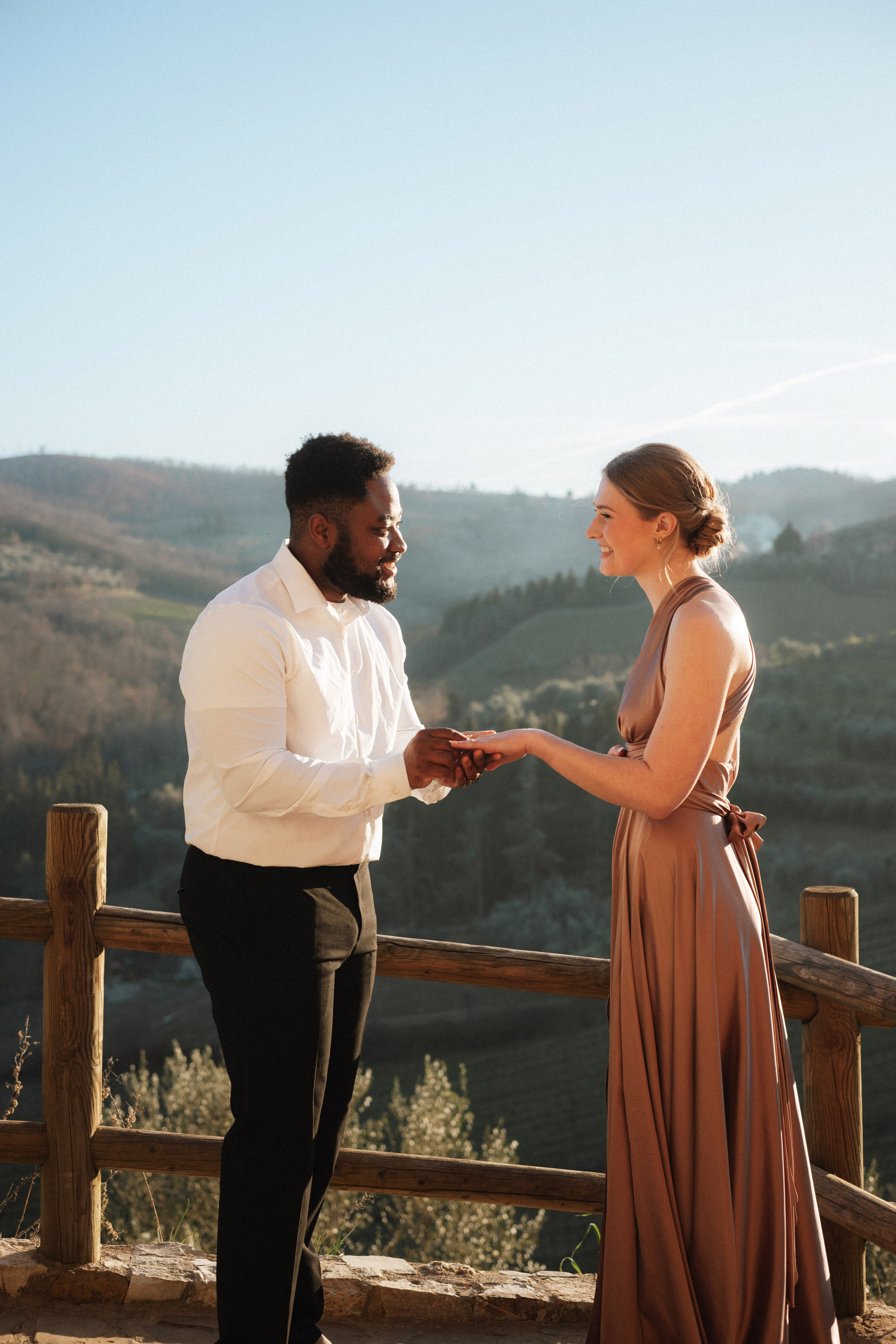 Seth & Janaya. Fotografo di matrimoni a Firenze, Pisa e Toscana | Fotografia spontanea ed elegante in Italia