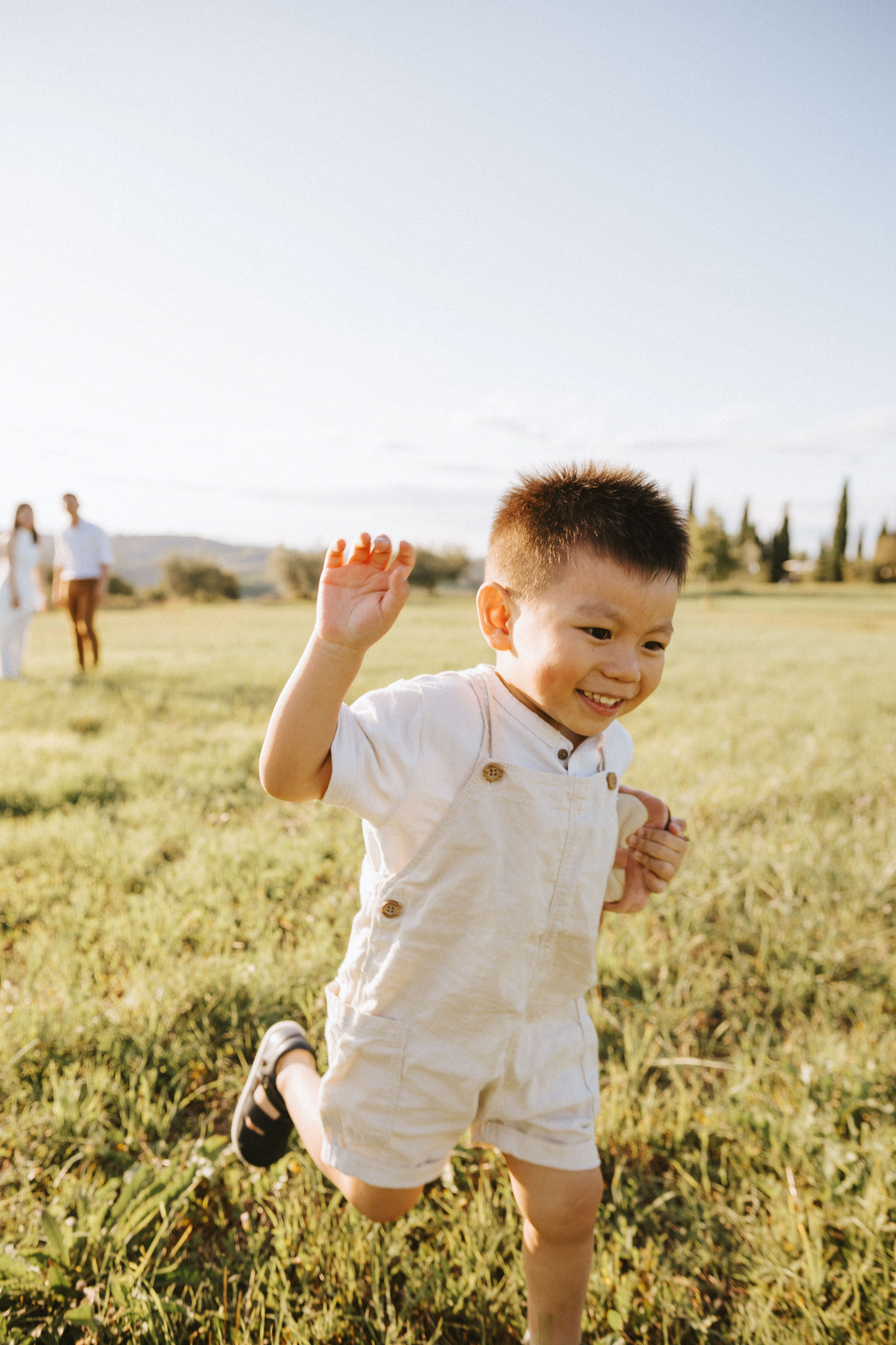 Family Photoshoot in Tuscany | Val d’Orcia & Pienza Photographer. Wedding Photographer in Florence, Pisa & Tuscany | Candid & Elegant Photography in Italy