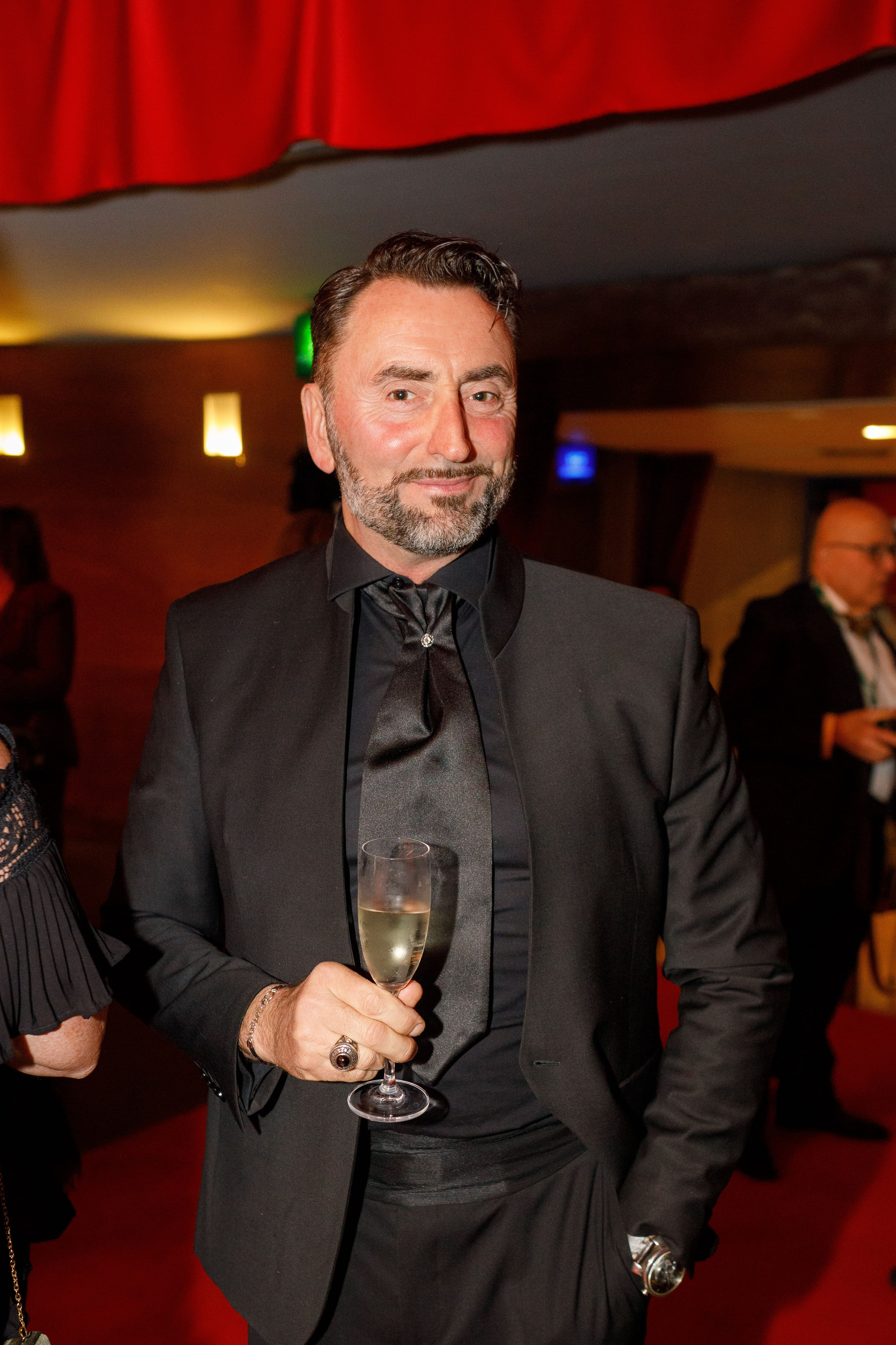 Cabaret Paris — Event Photography for Fondazione ANT | Gala & Charity Photography. Wedding Photographer in Florence, Pisa & Tuscany | Candid & Elegant Photography in Italy