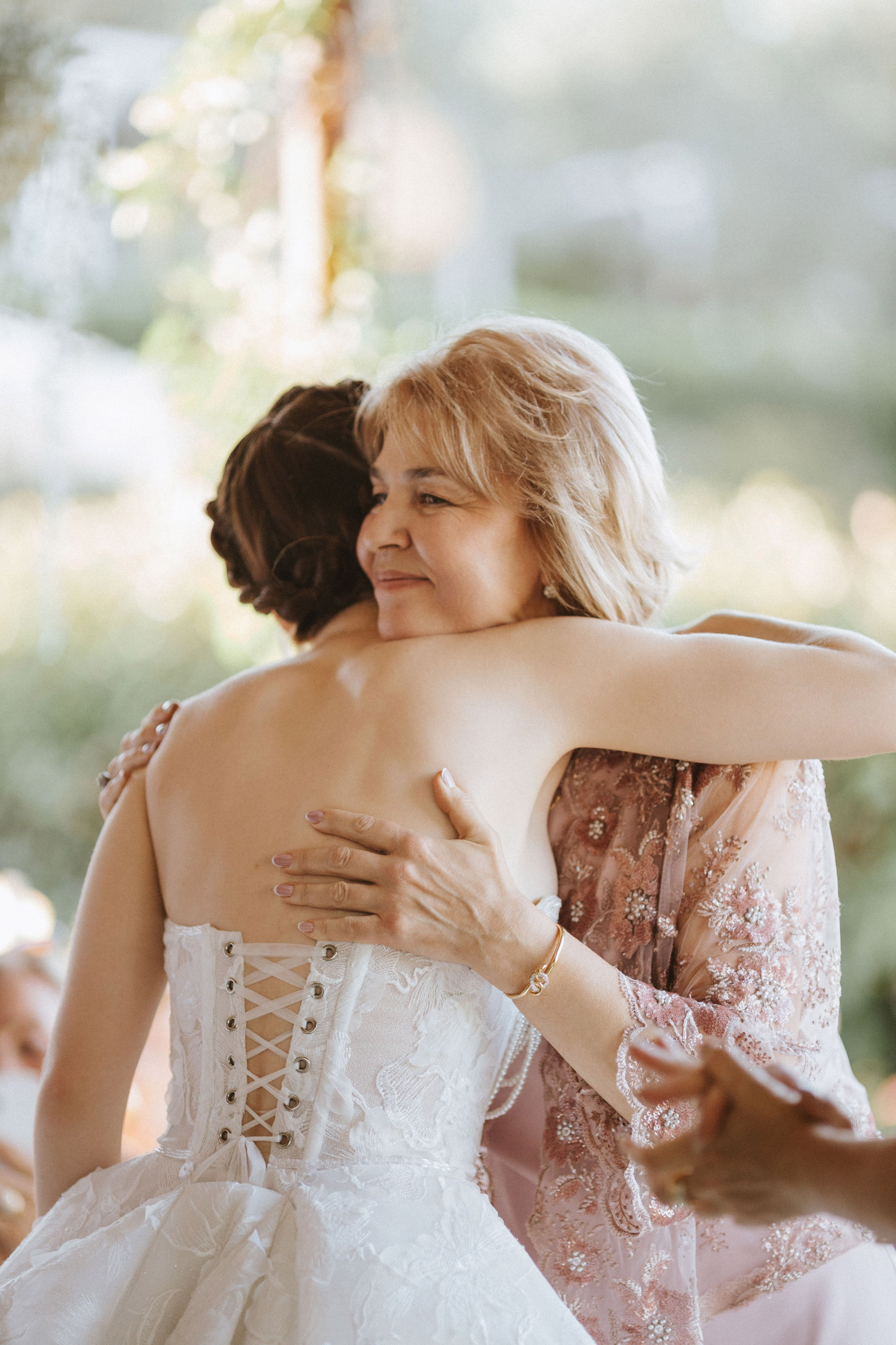 Yura & Katya: Tuscan Wedding Preview at Agriturismo Sottotono. Fotografo di matrimoni a Firenze, Pisa e Toscana | Fotografia spontanea ed elegante in Italia