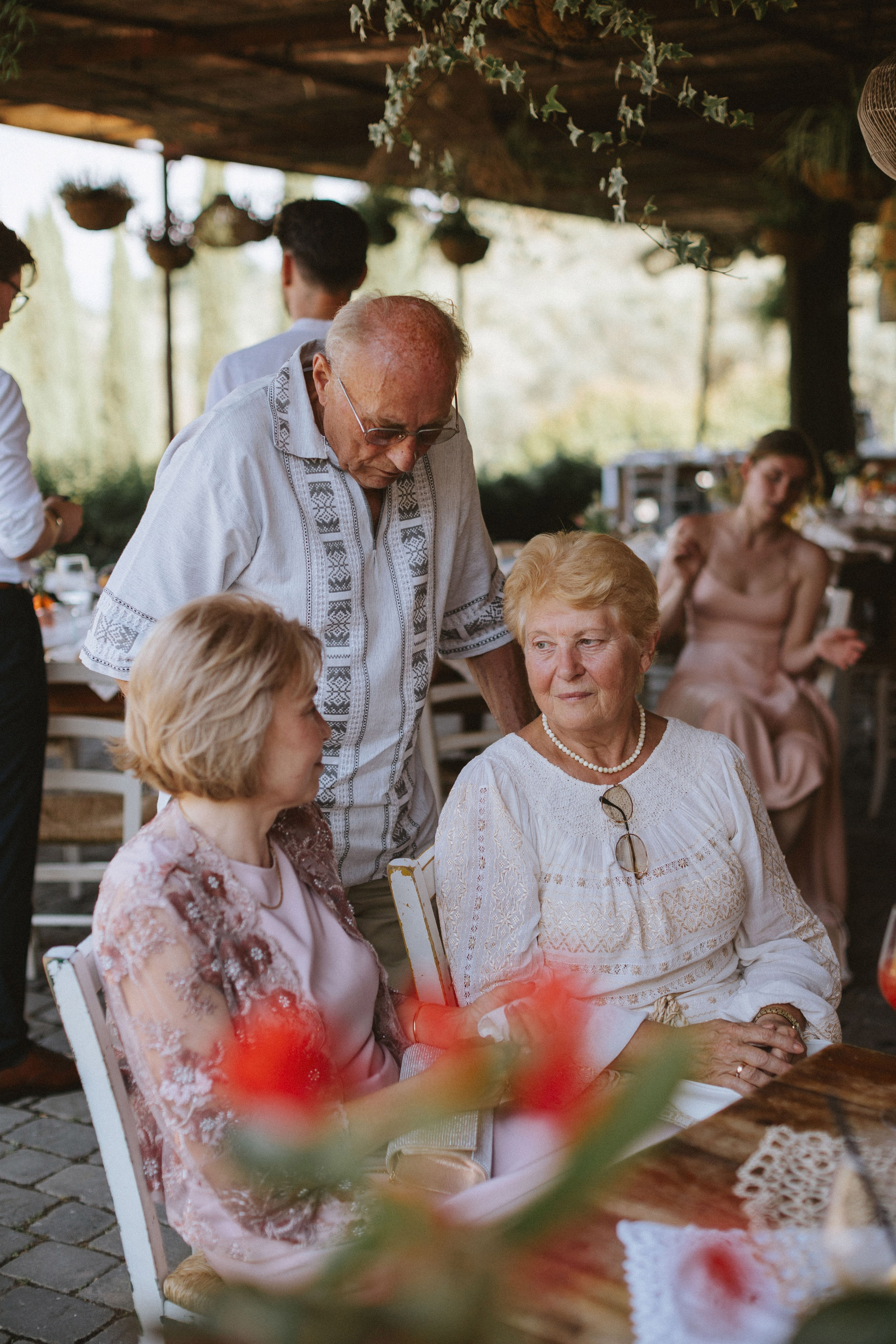 Yura & Katya: Tuscan Wedding Preview at Agriturismo Sottotono. Fotografo di matrimoni a Firenze, Pisa e Toscana | Fotografia spontanea ed elegante in Italia