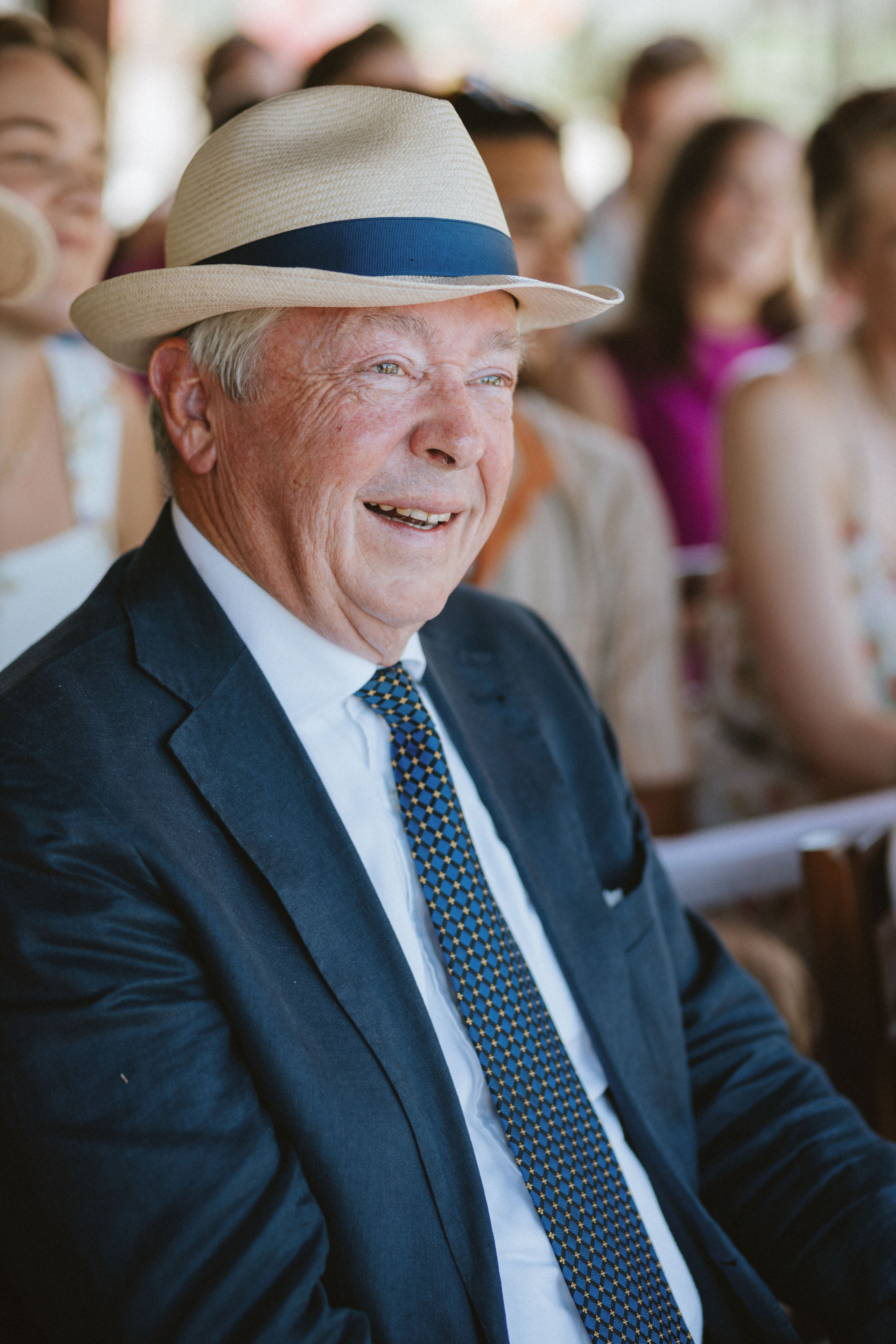 Sebastian & Isa – Matrimonio Romantico in Toscana | Celebrazione Intima tra le Colline. Fotografo di matrimoni a Firenze, Pisa e Toscana | Fotografia spontanea ed elegante in Italia
