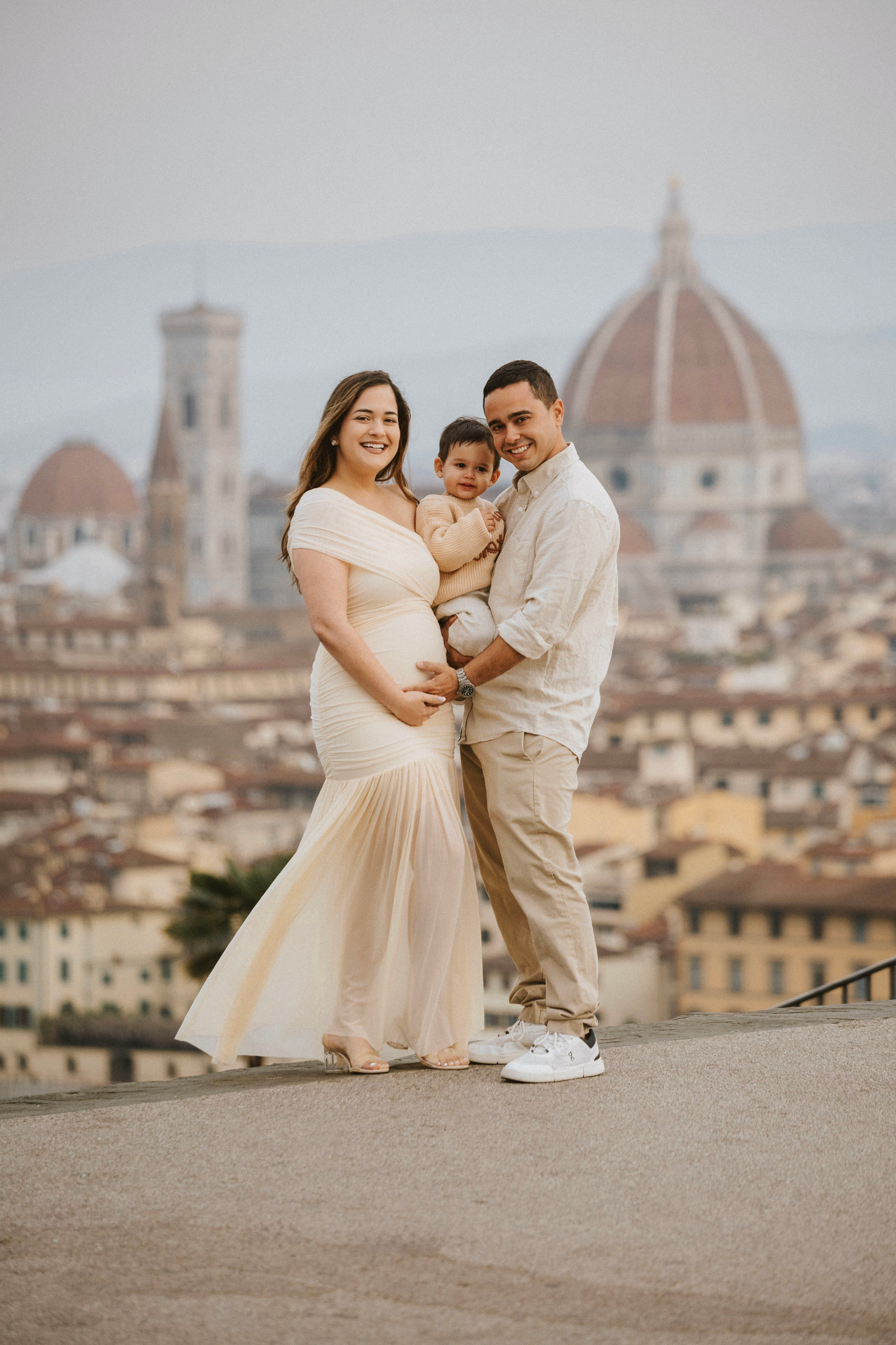 Family, Maternity & Children Photography in Florence, Tuscany & Italy | Kutsan Photography. Wedding Photographer in Florence, Pisa & Tuscany | Candid & Elegant Photography in Italy